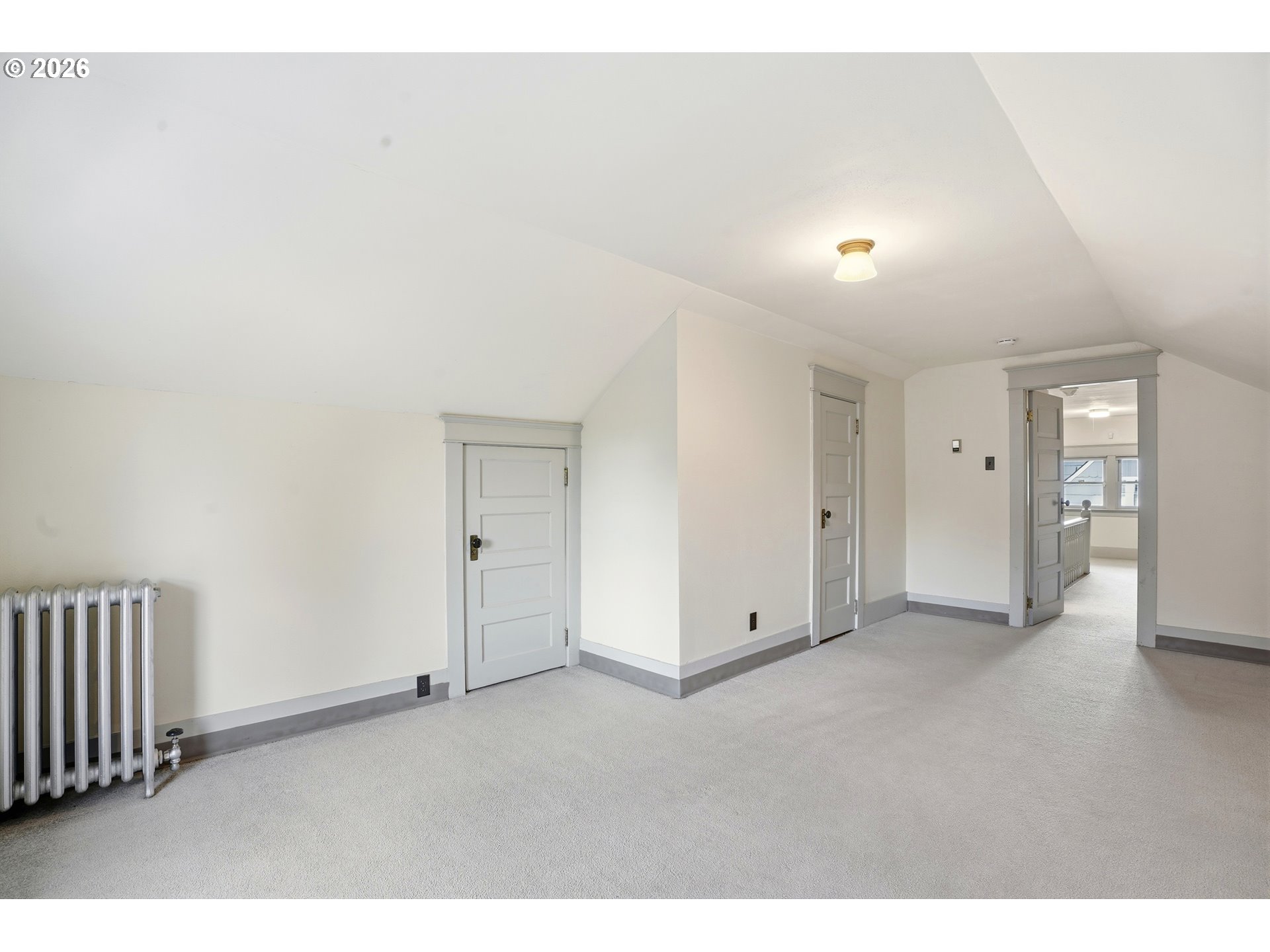property viewer photo 24
