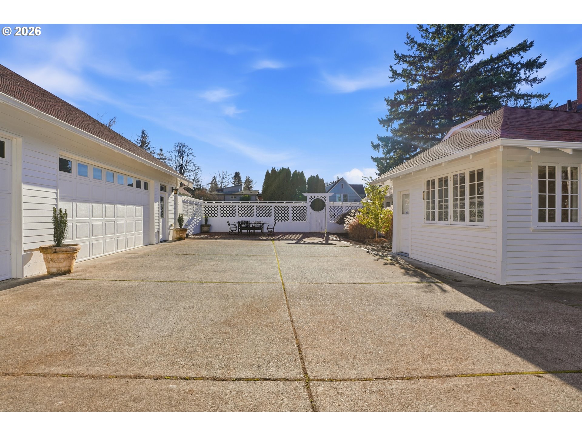 property viewer photo 29