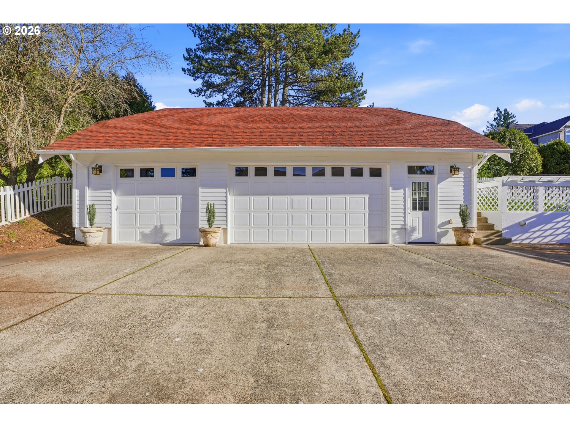 property viewer photo 30