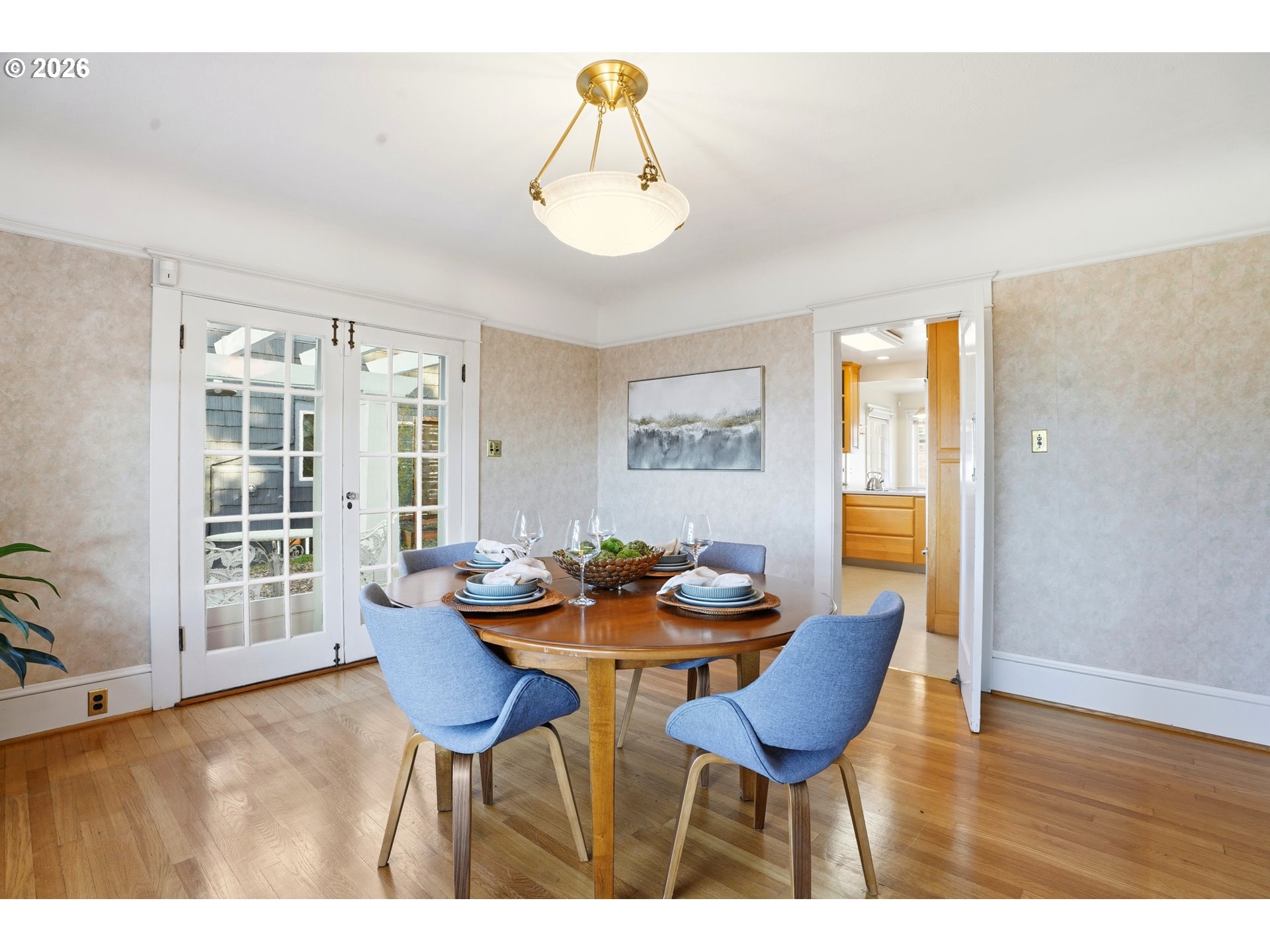 property viewer photo 8