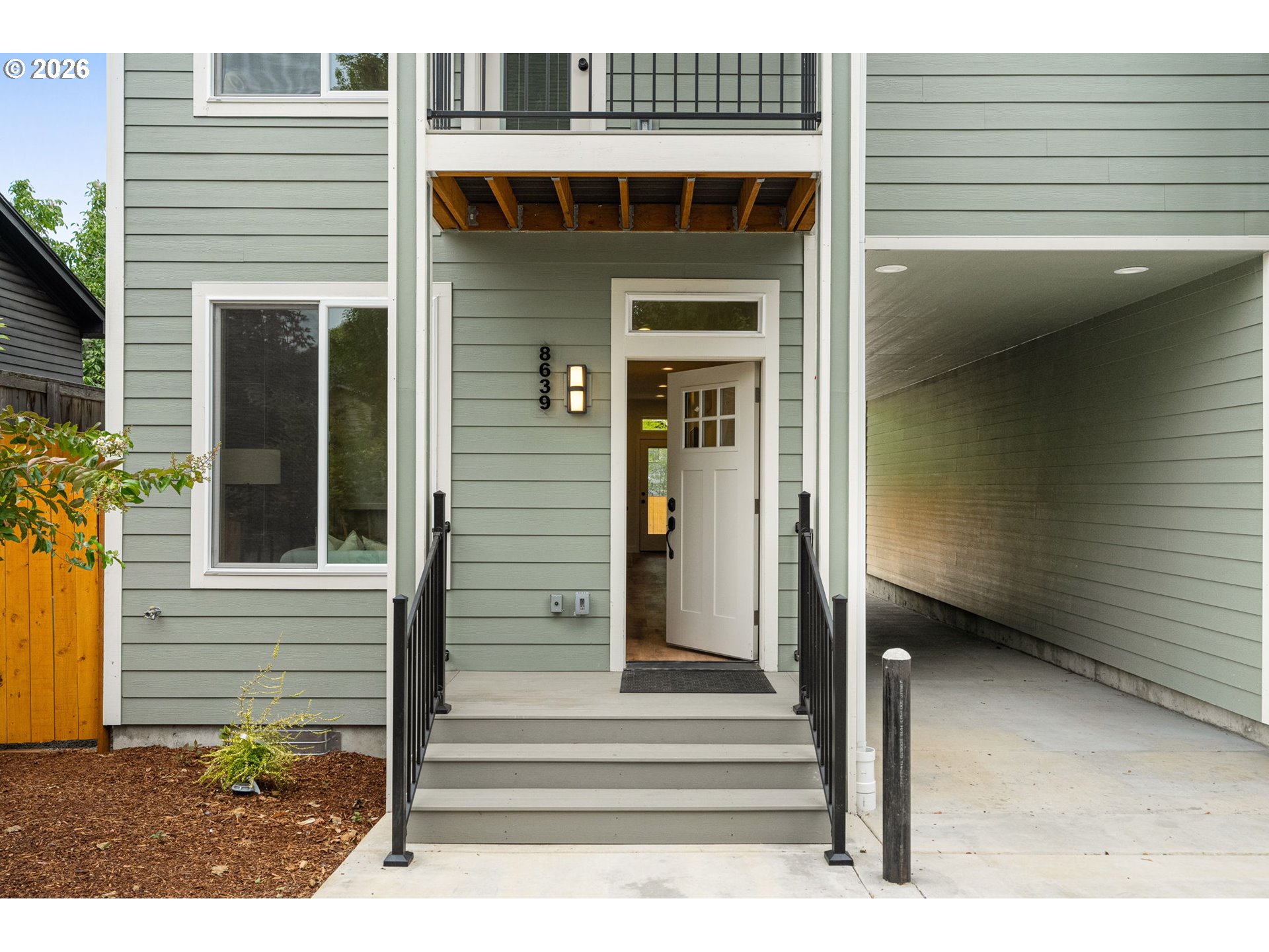 main property photo 2