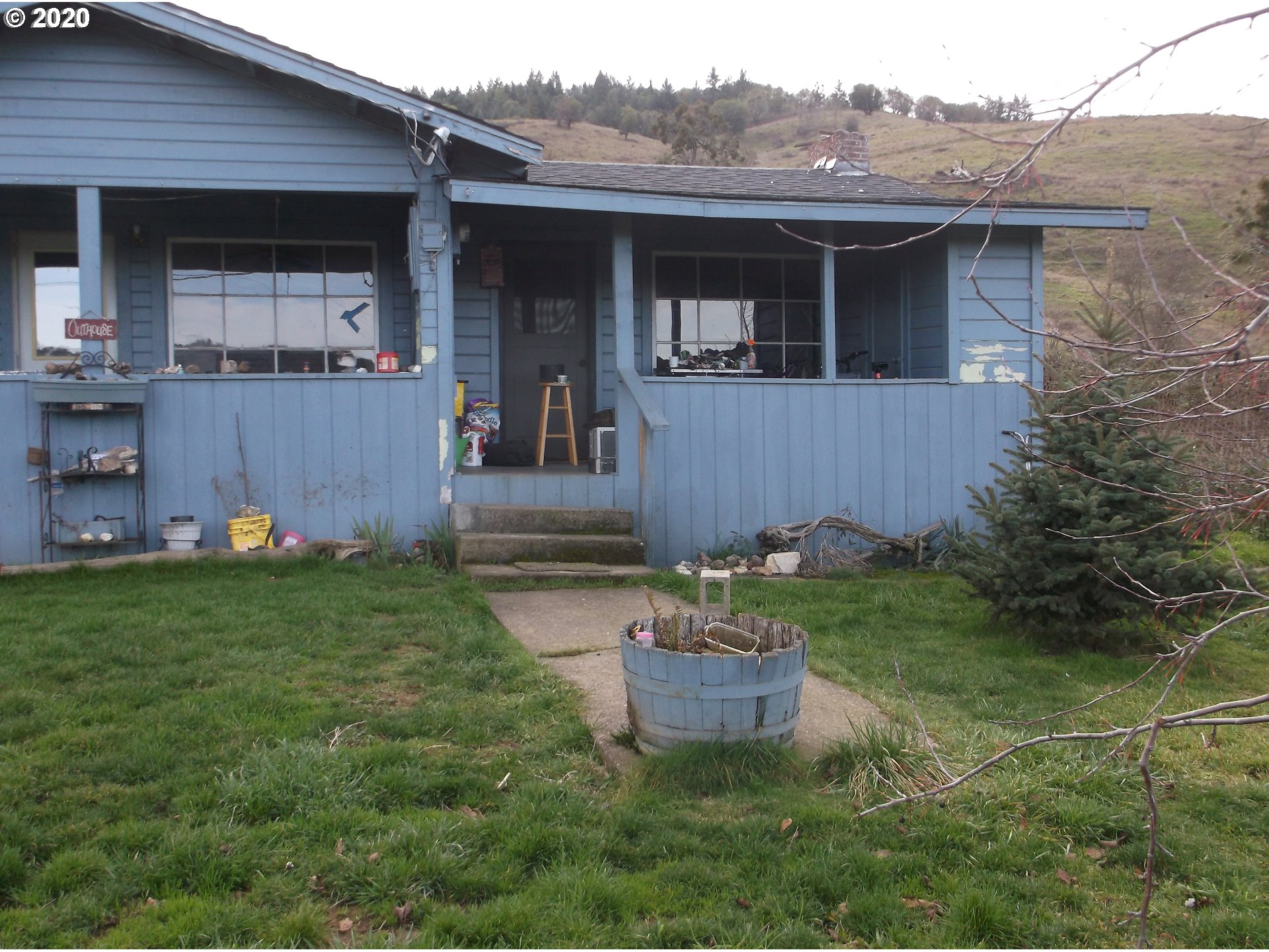 main property photo 10