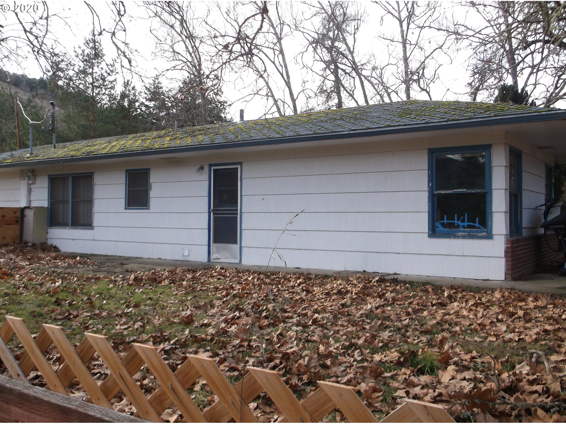 main property photo 14