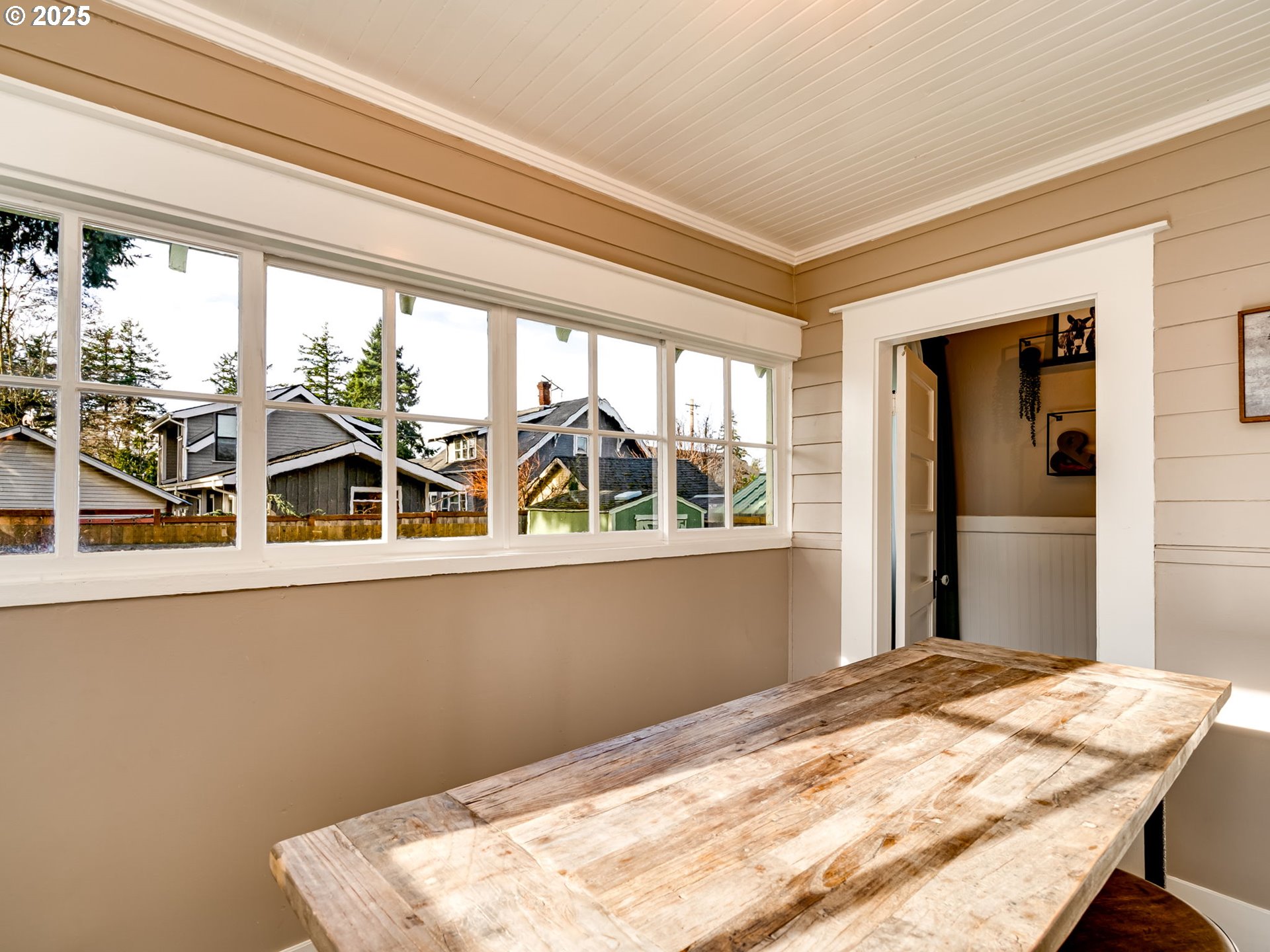 property viewer photo 17