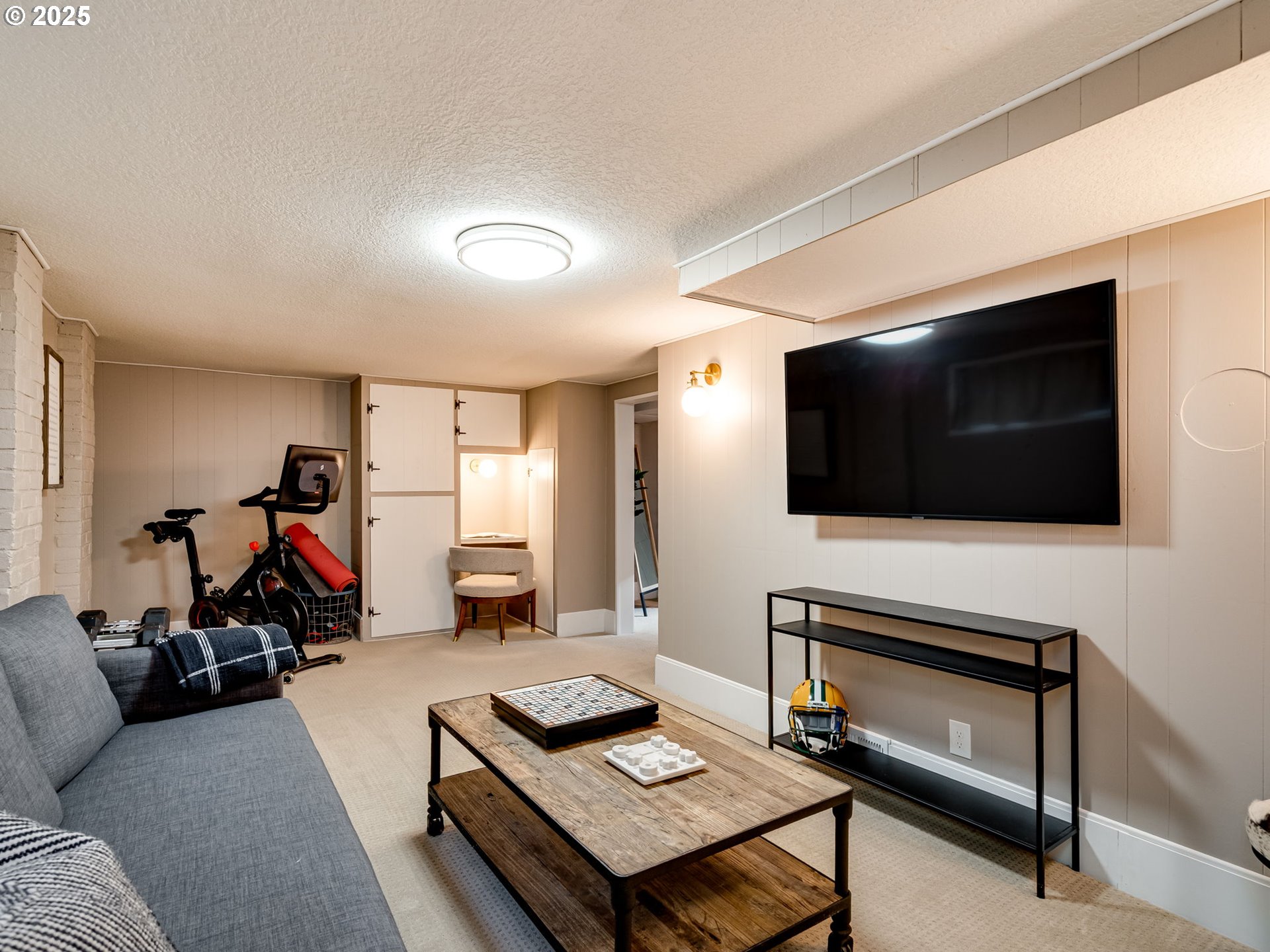 property viewer photo 27