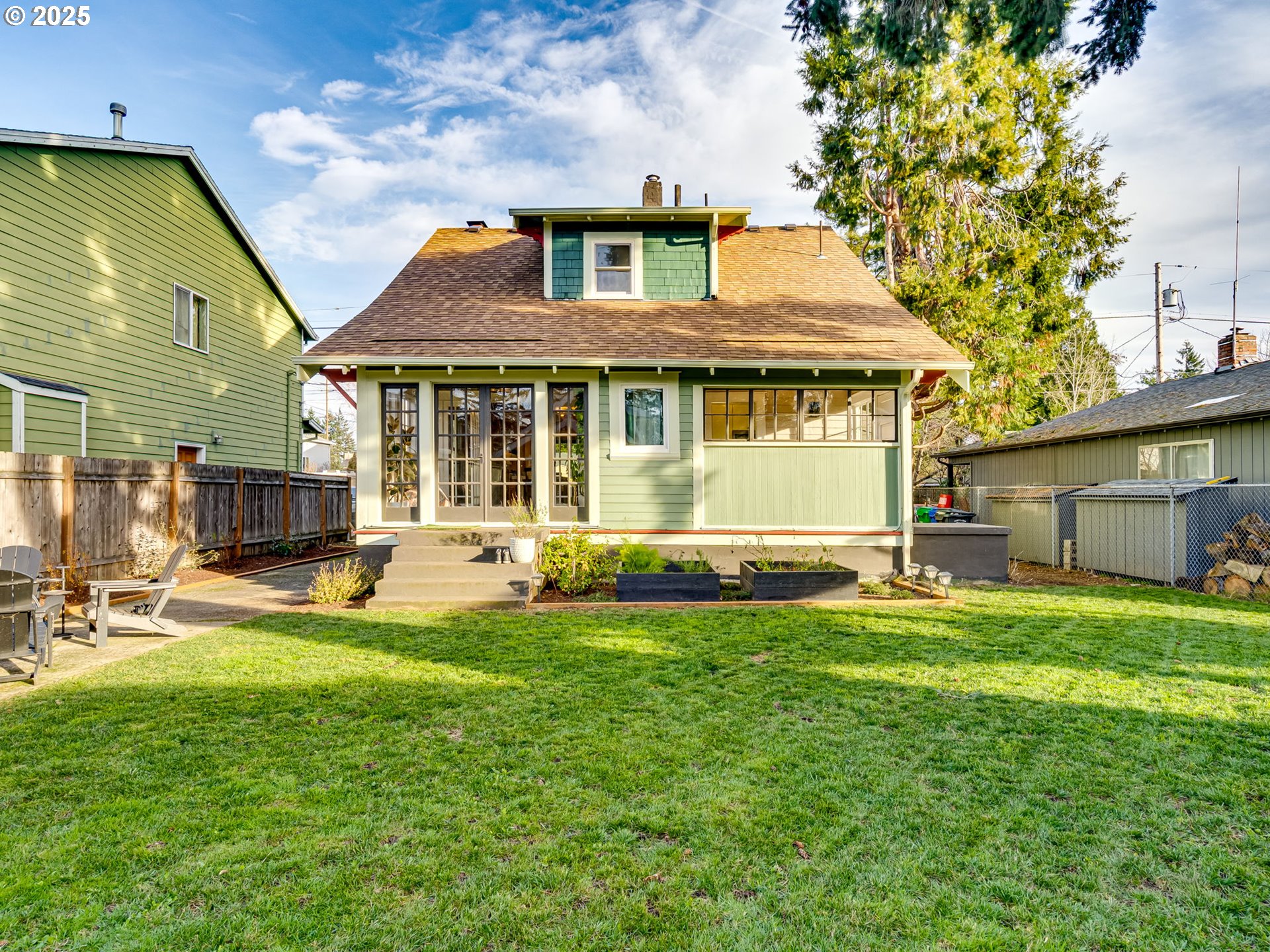 property viewer photo 37