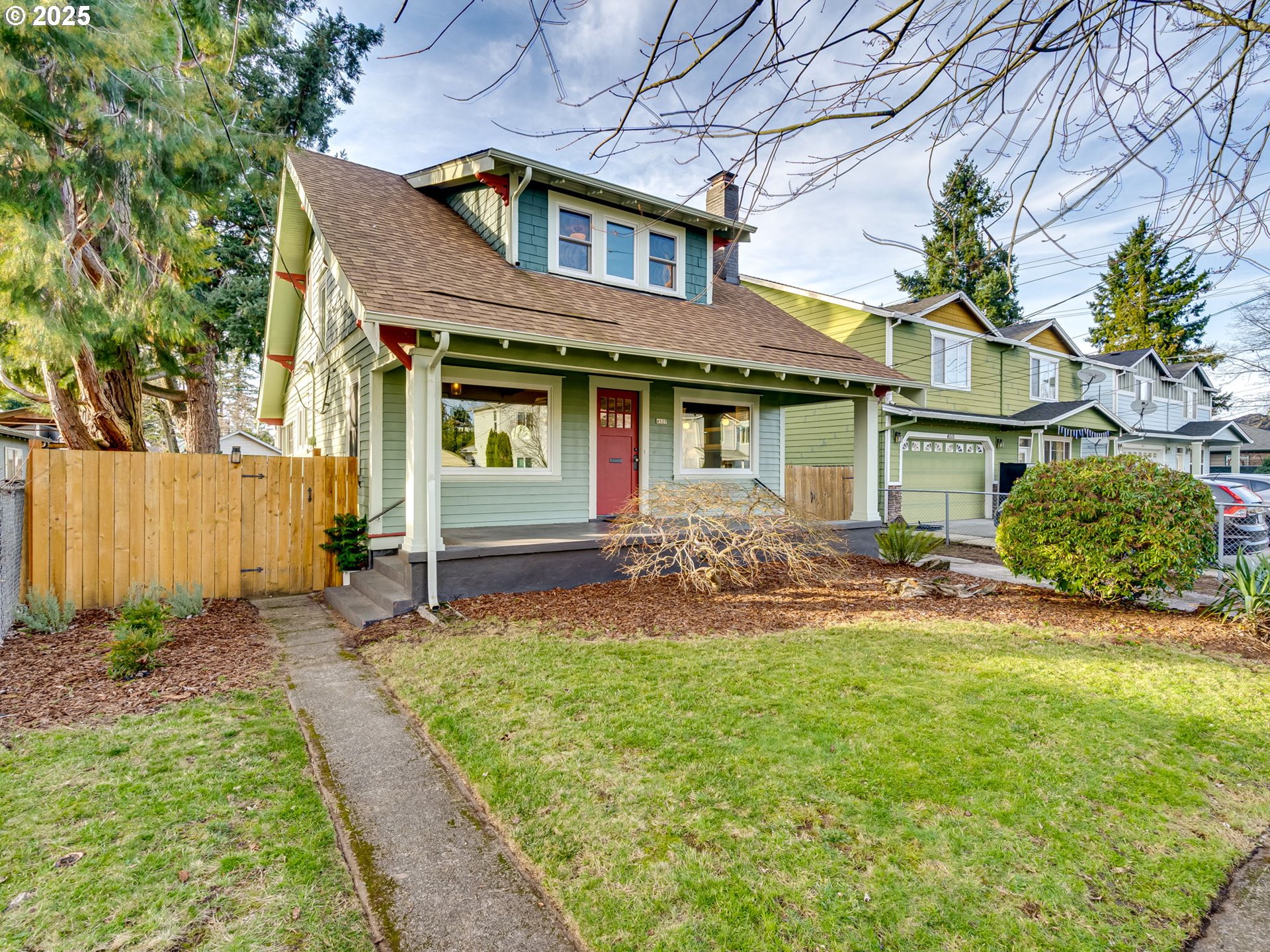 property viewer photo 38