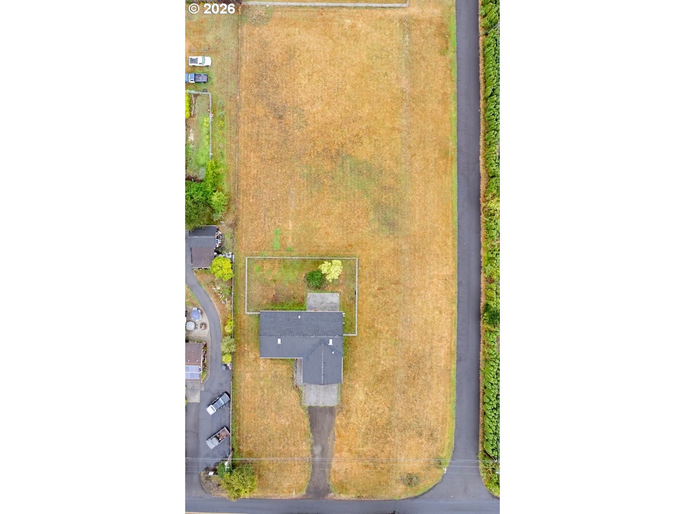 main property photo 43