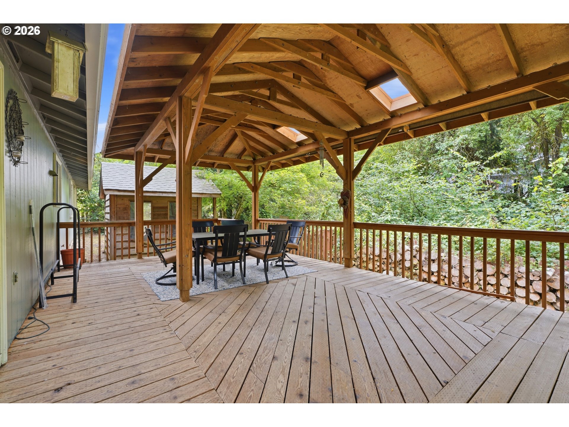 main property photo 29