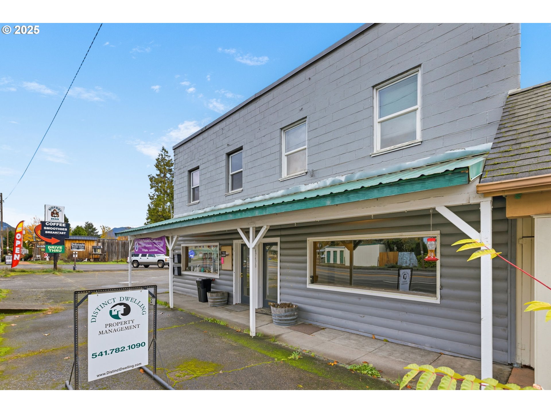 main property photo 2