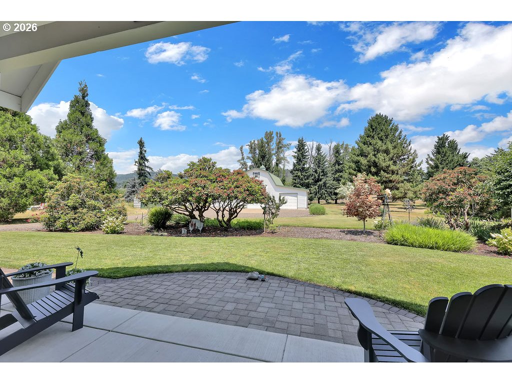 main property photo 41