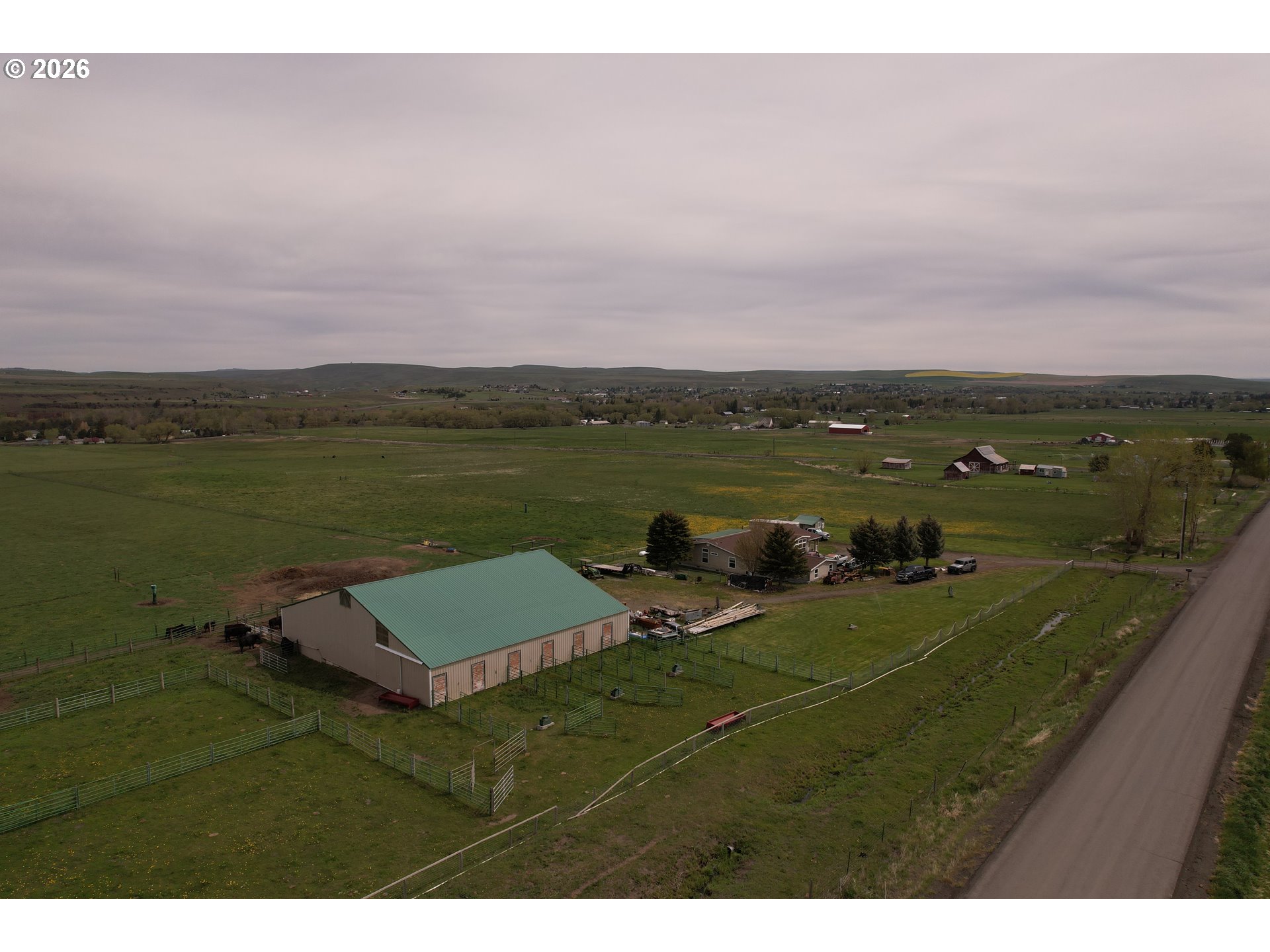 main property photo 36