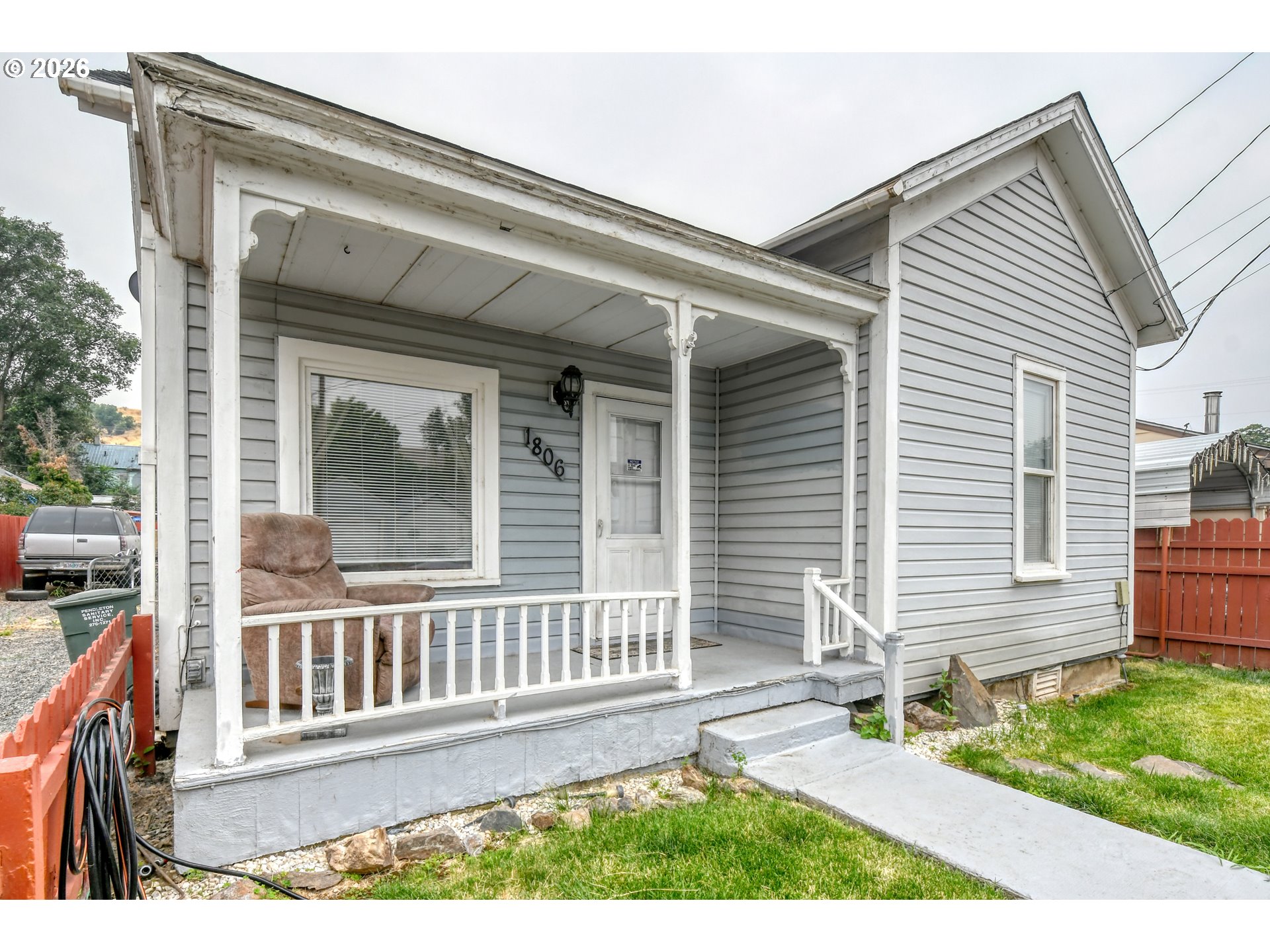 main property photo 5