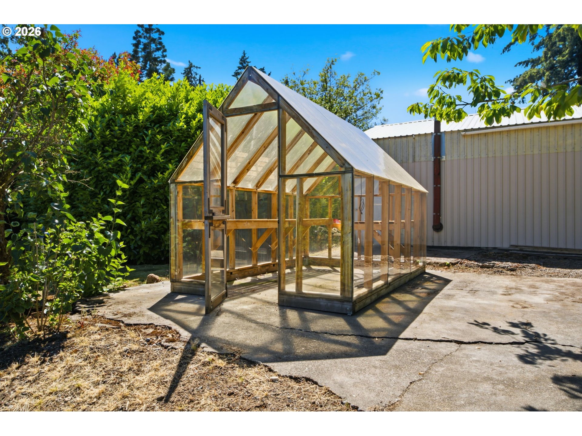 main property photo 43
