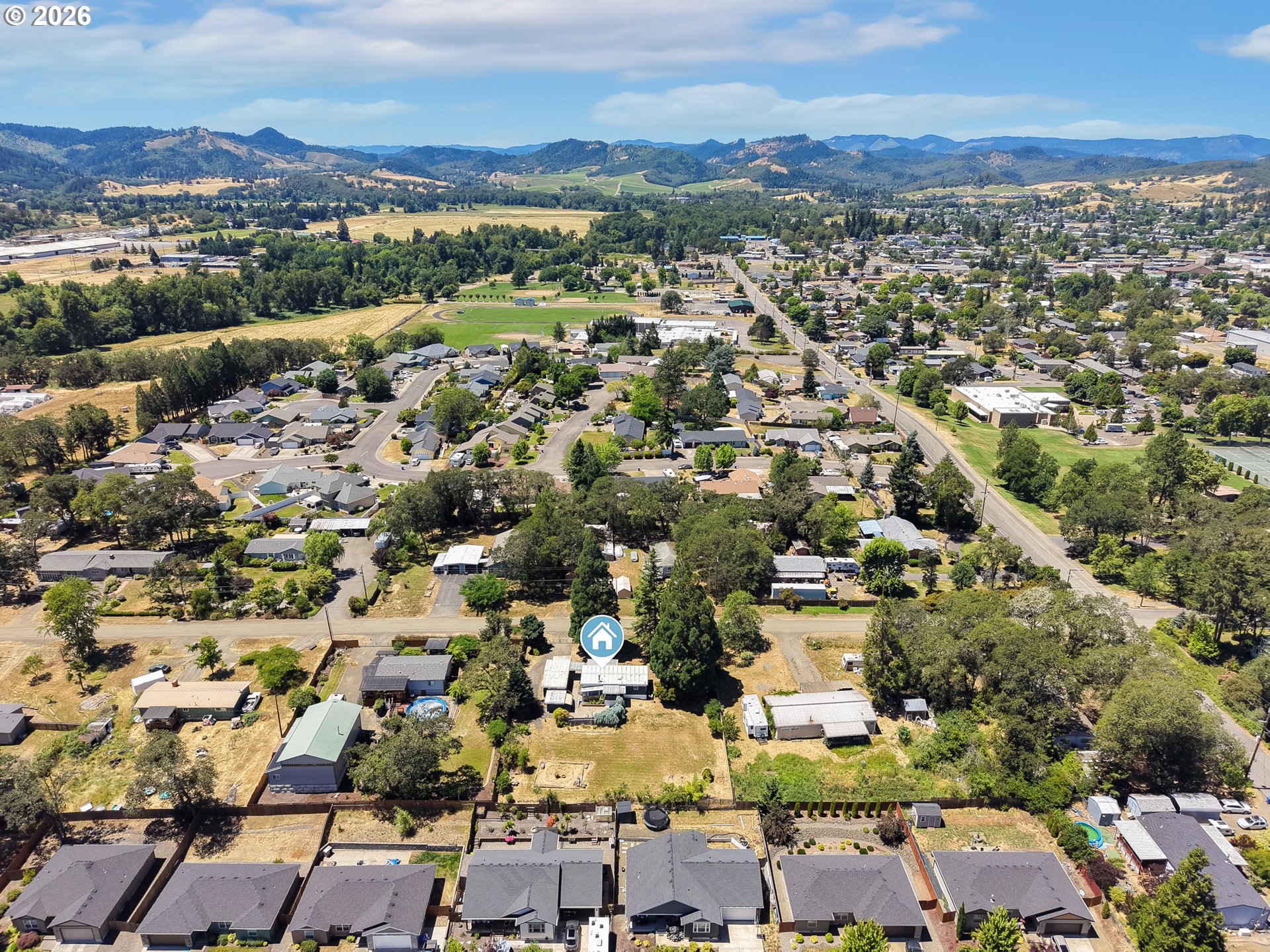 main property photo 37