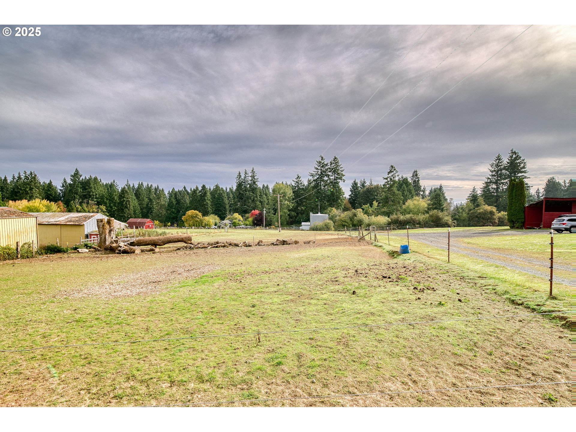 main property photo 26