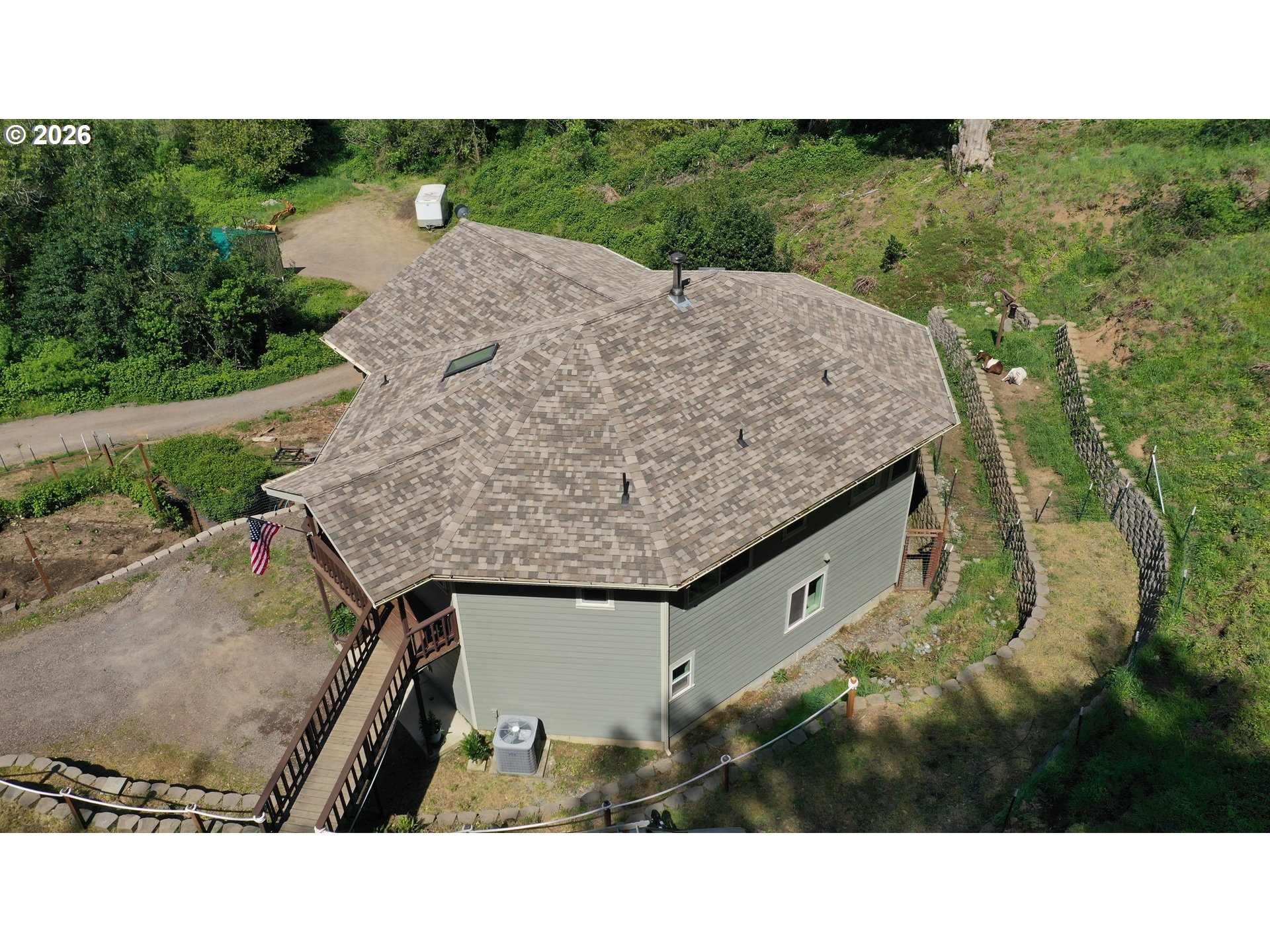 main property photo 46