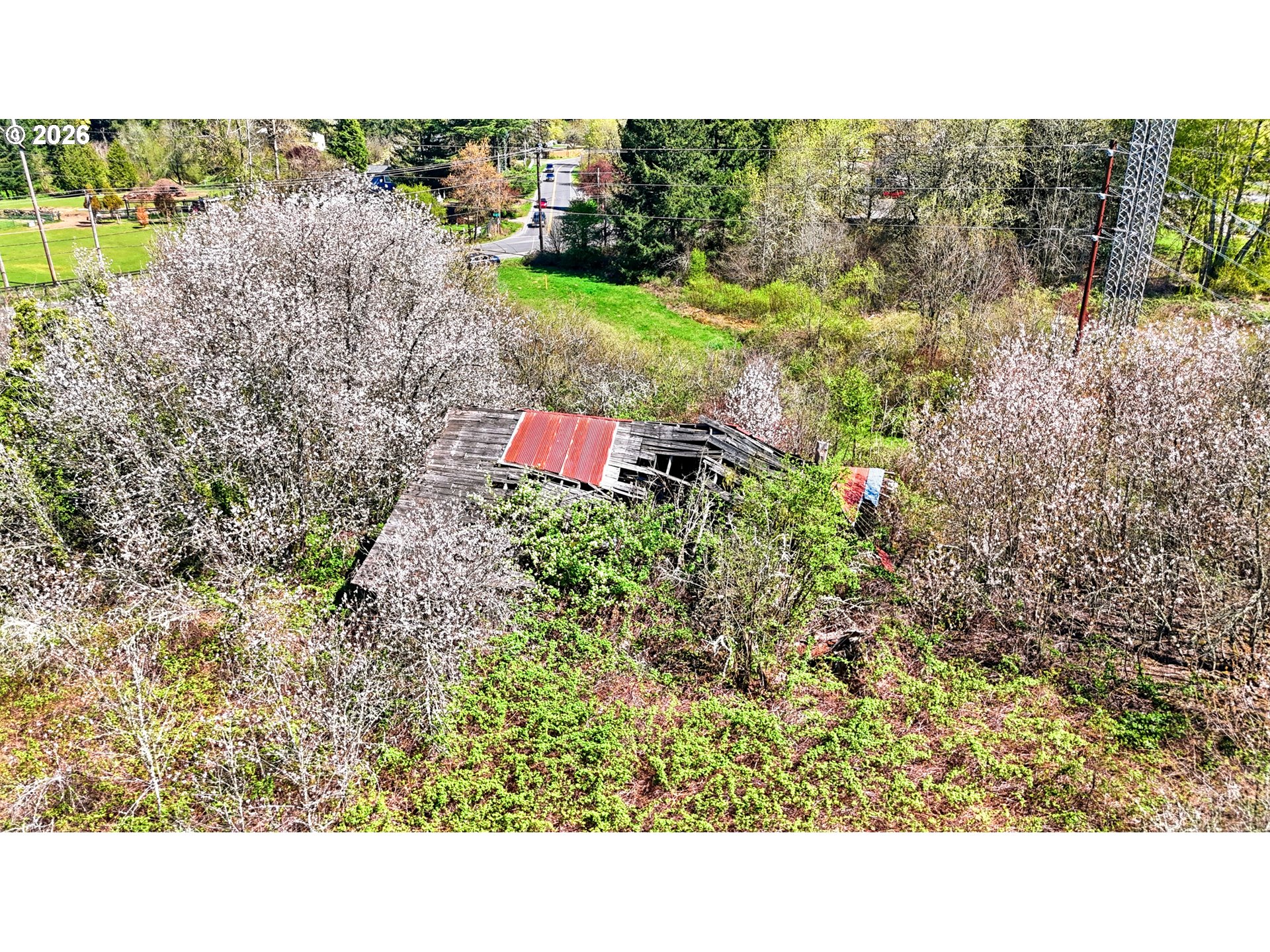 main property photo 9