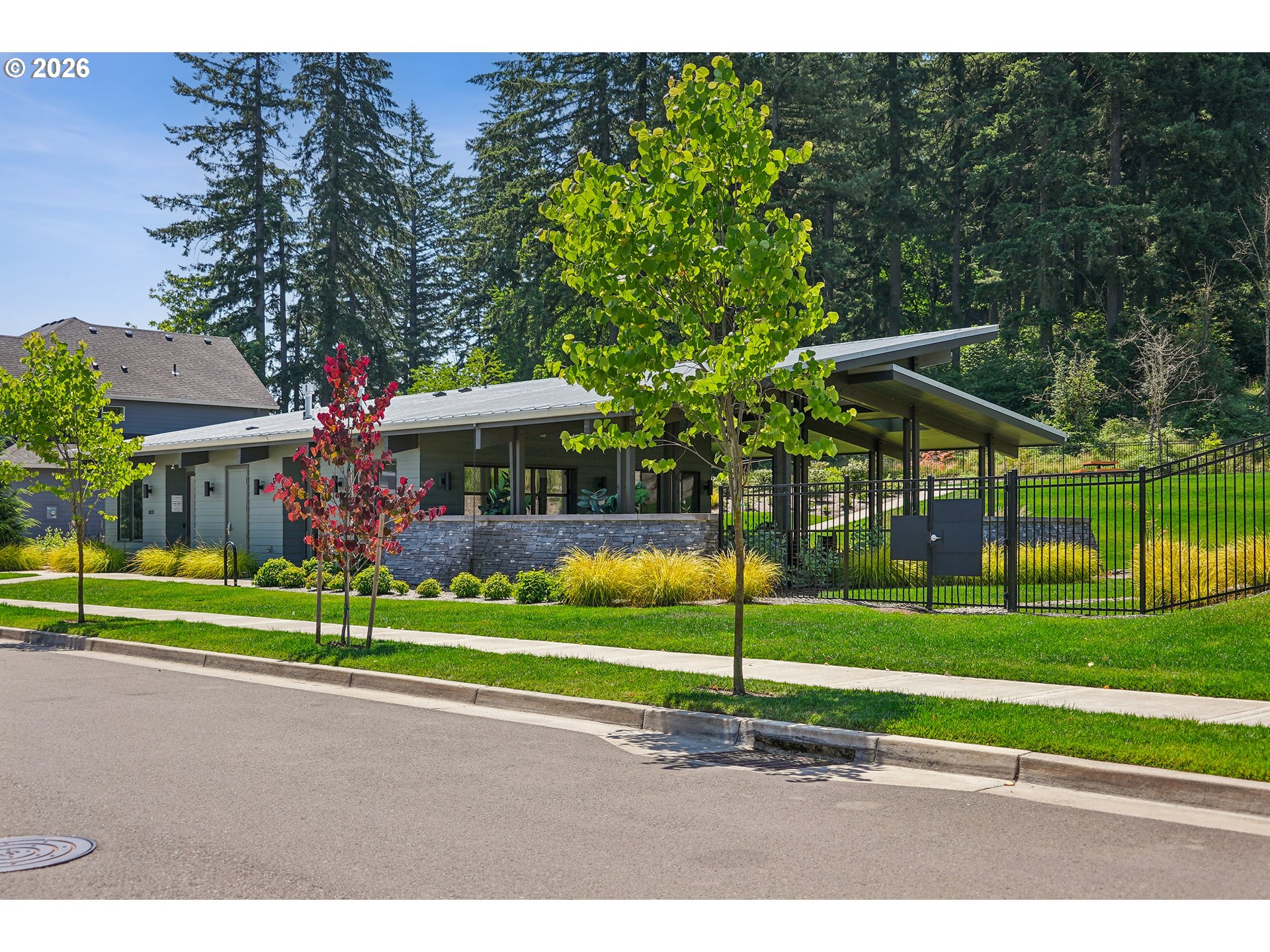 main property photo 44