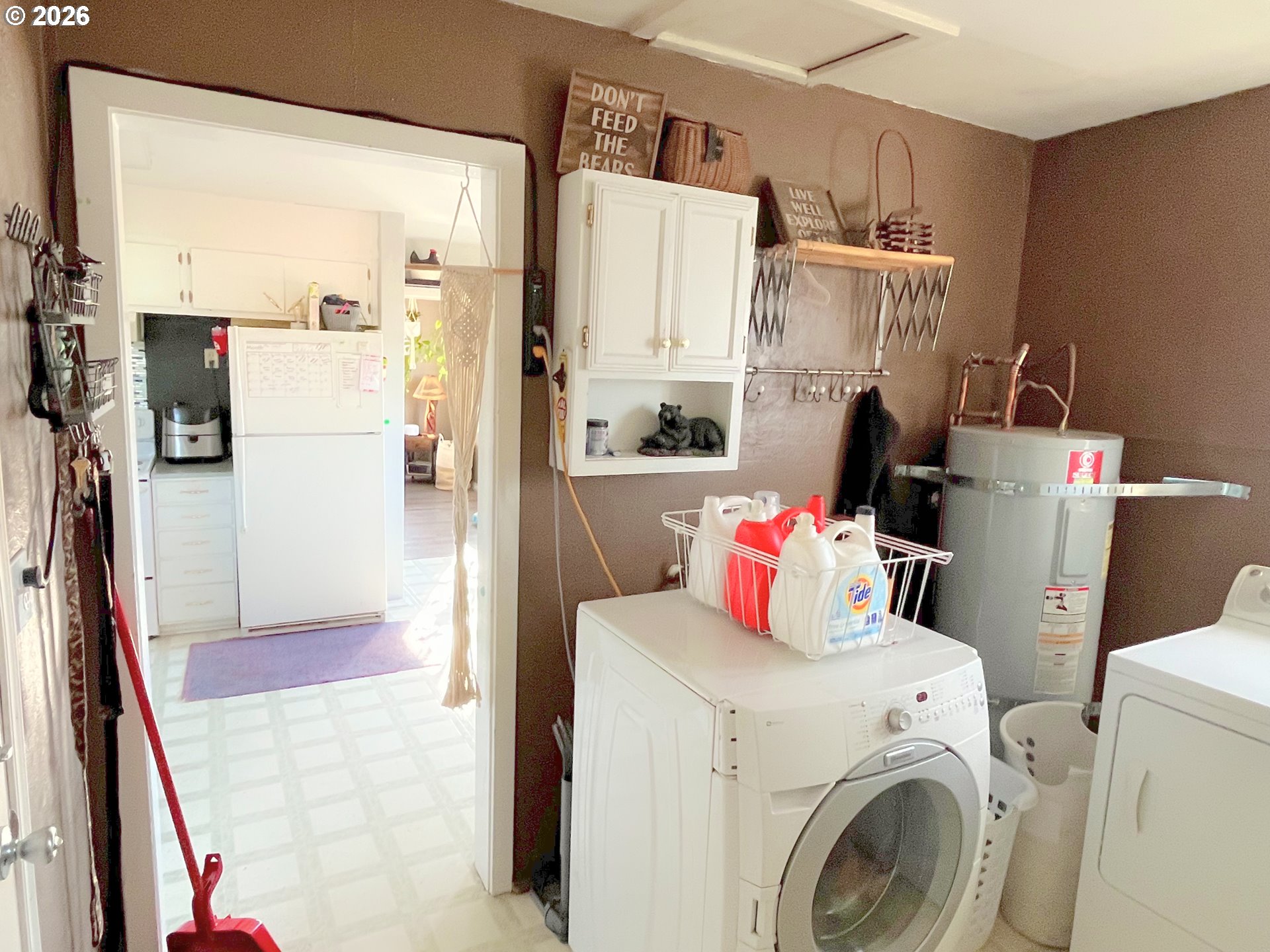 main property photo 5