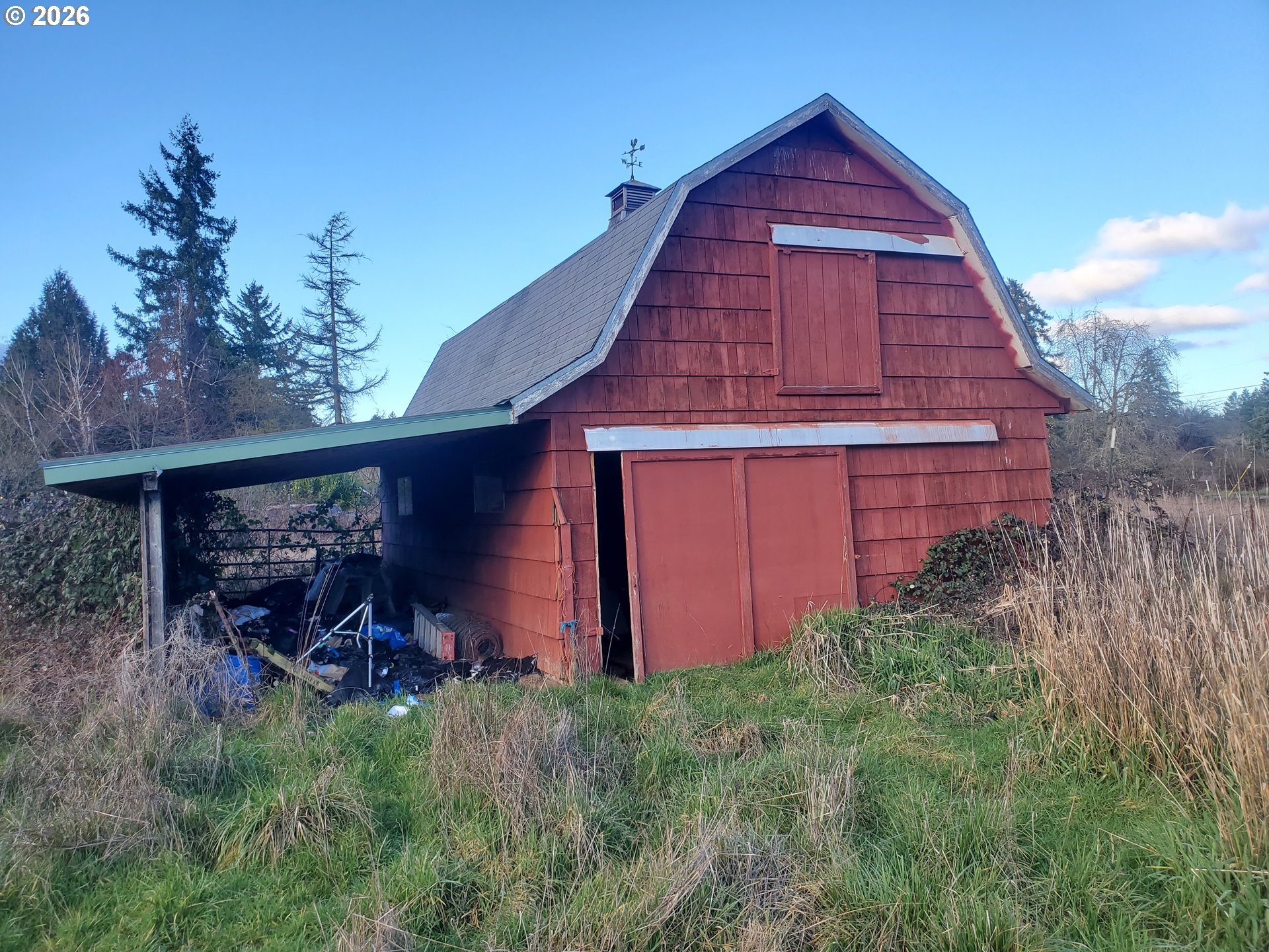 main property photo 12