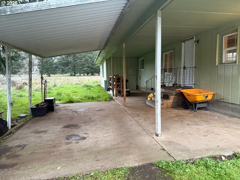 main property photo 18