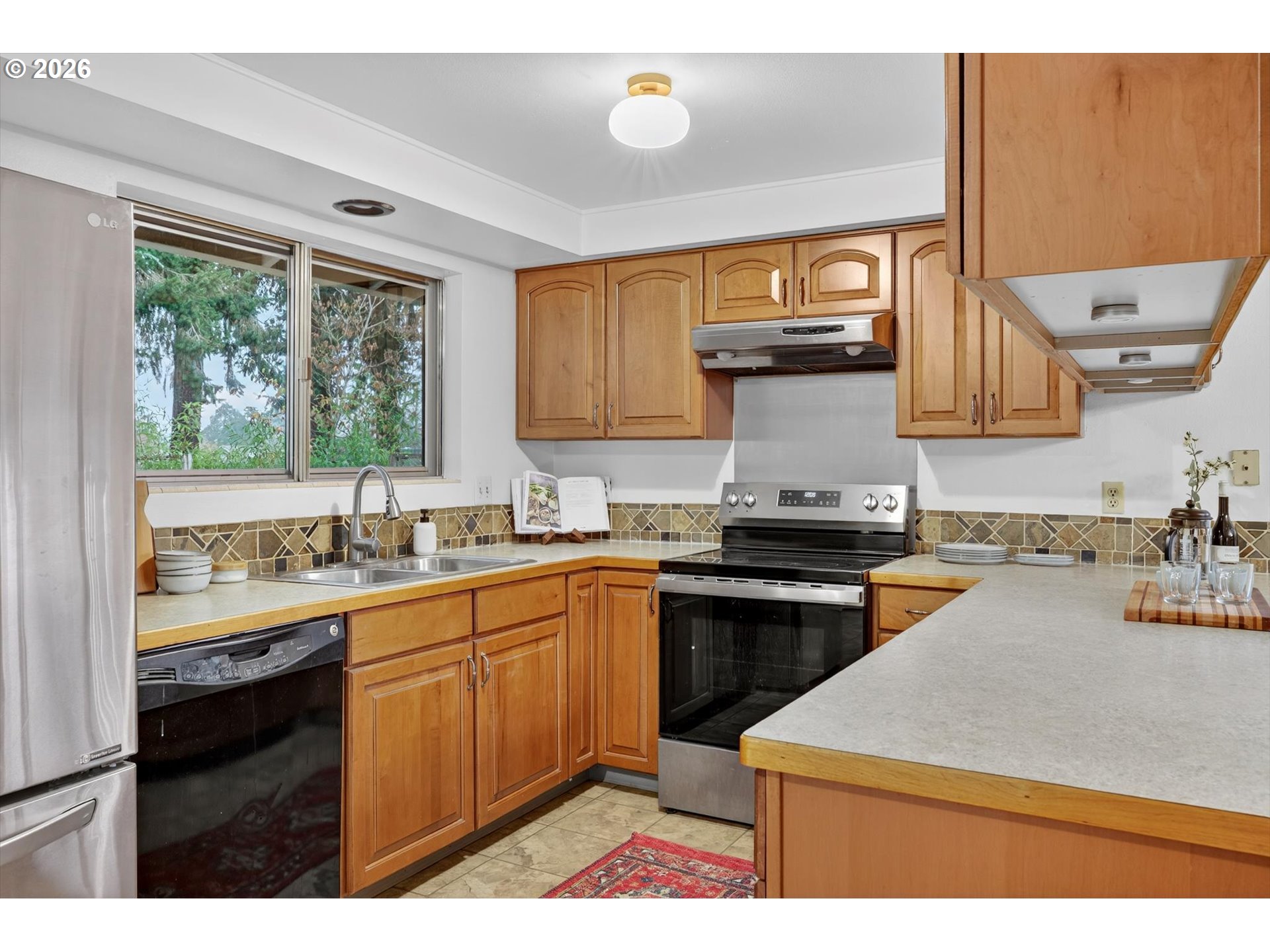 property viewer photo 13