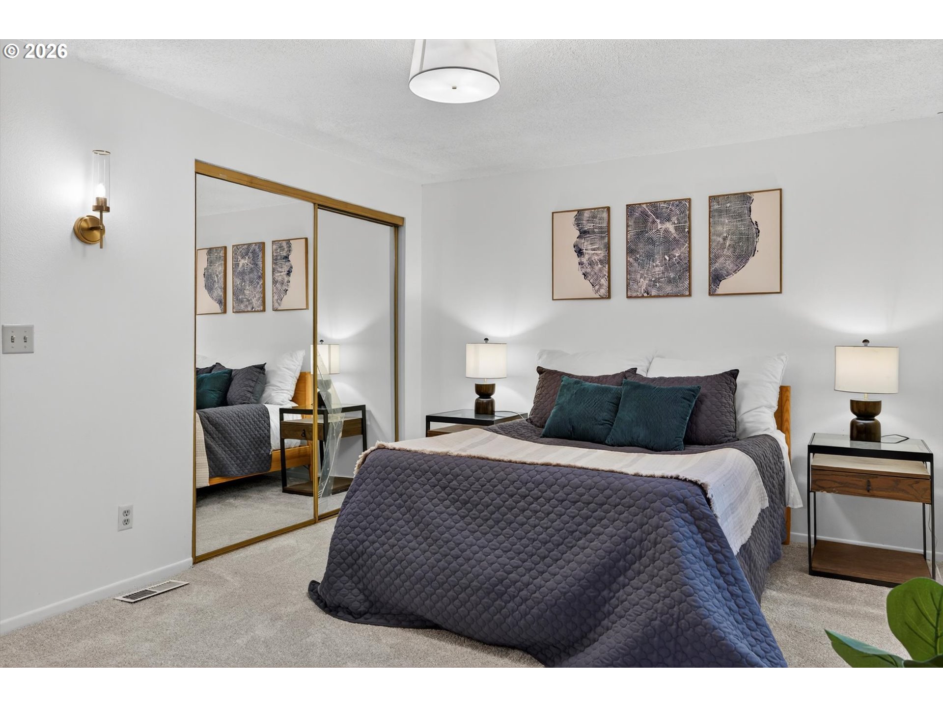 property viewer photo 17