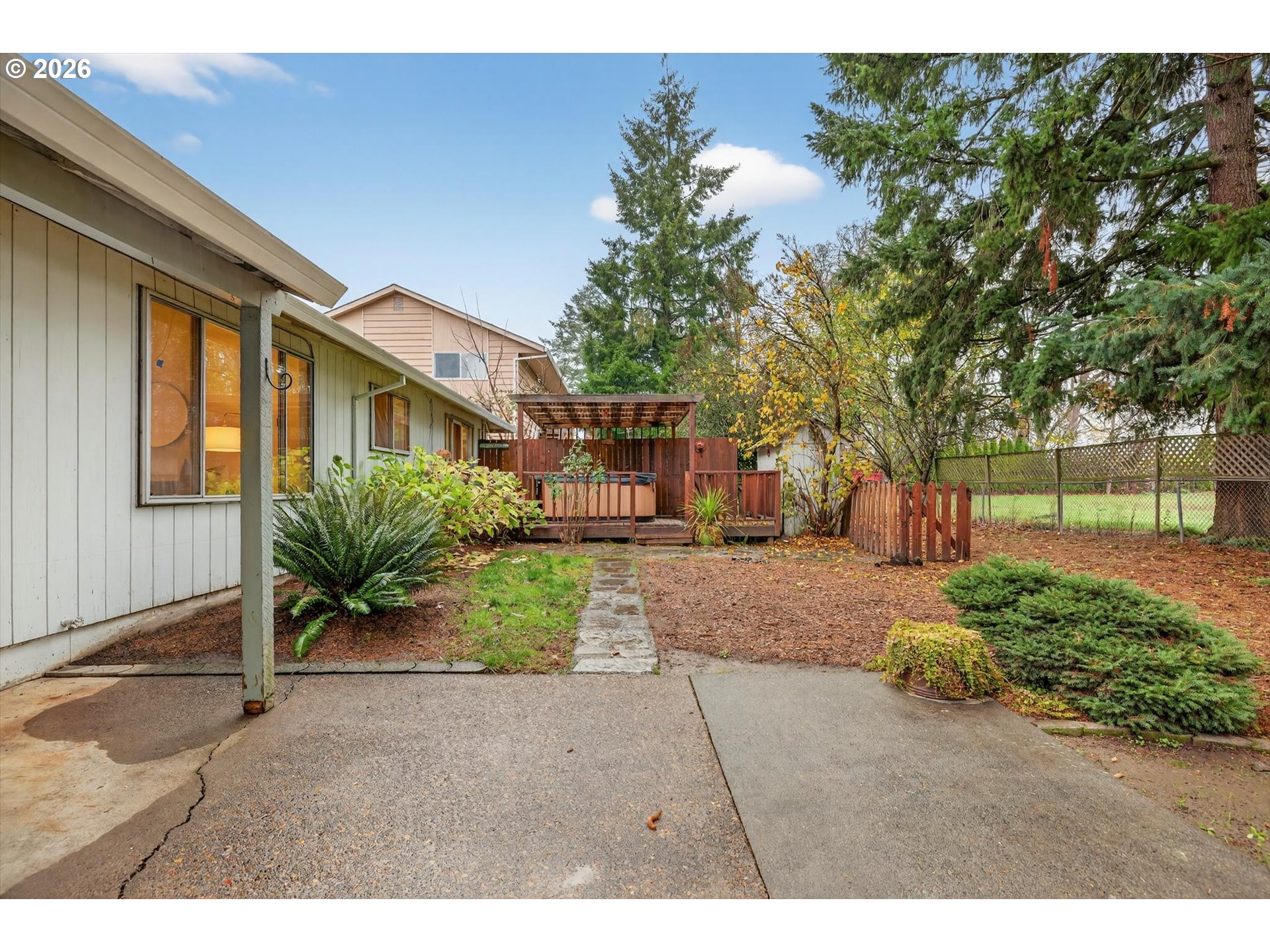 property viewer photo 26