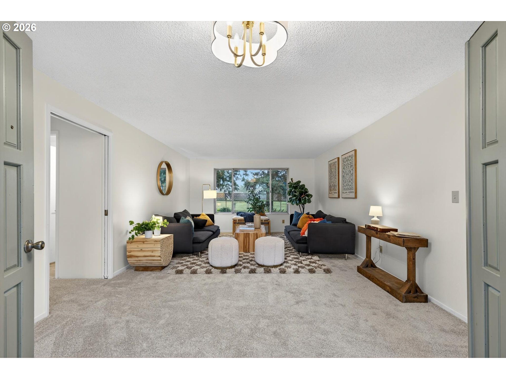 property viewer photo 4