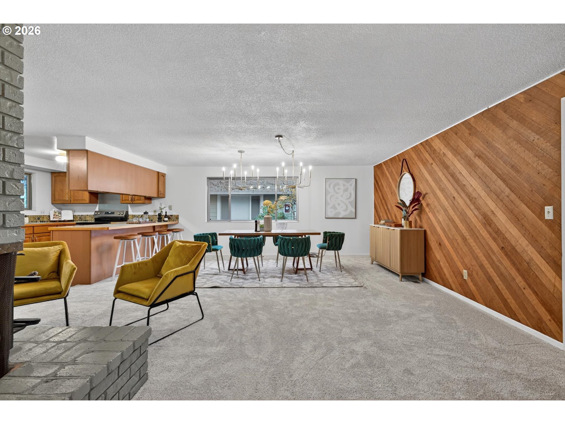 property viewer photo 7
