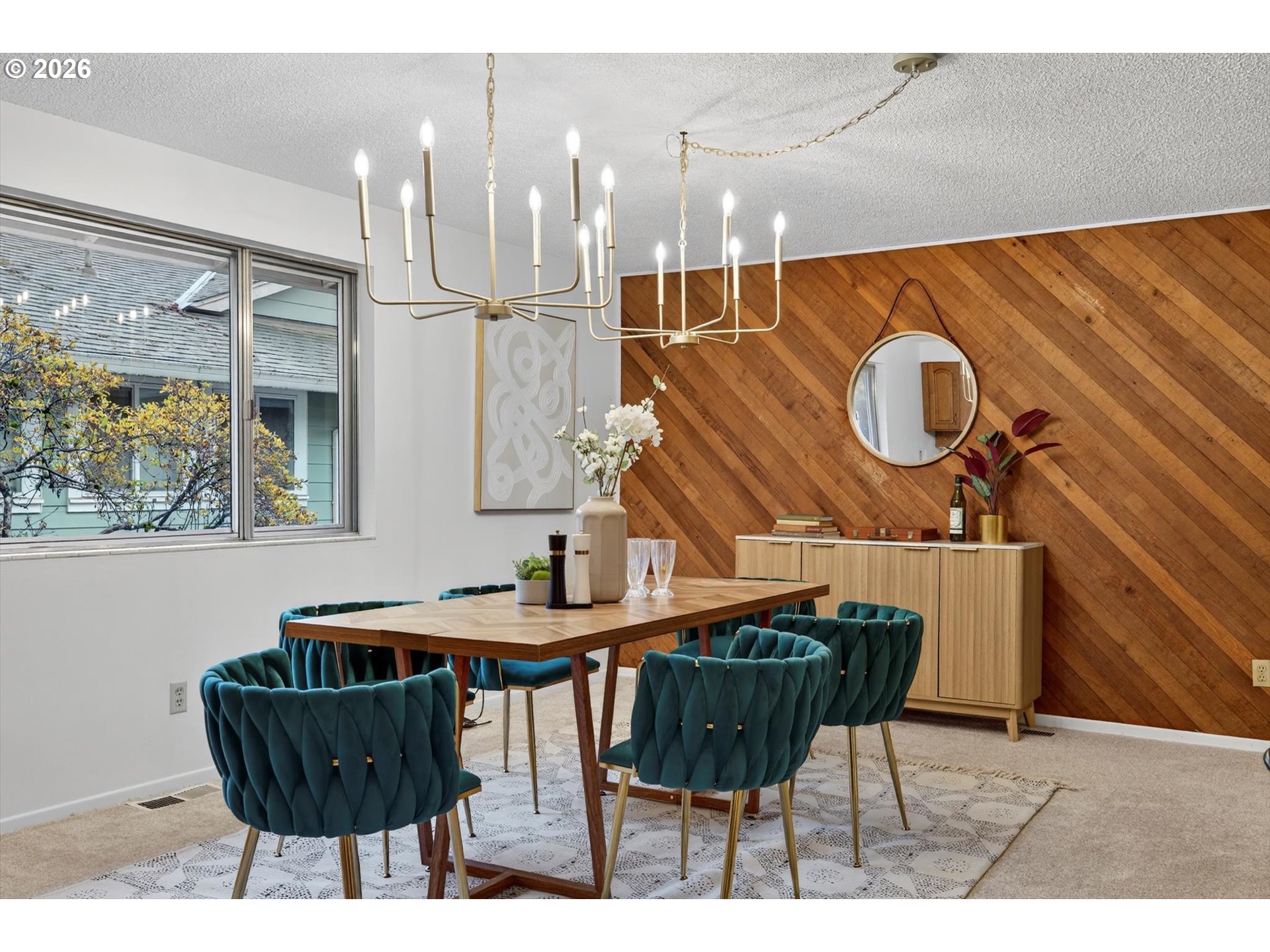 property viewer photo 9
