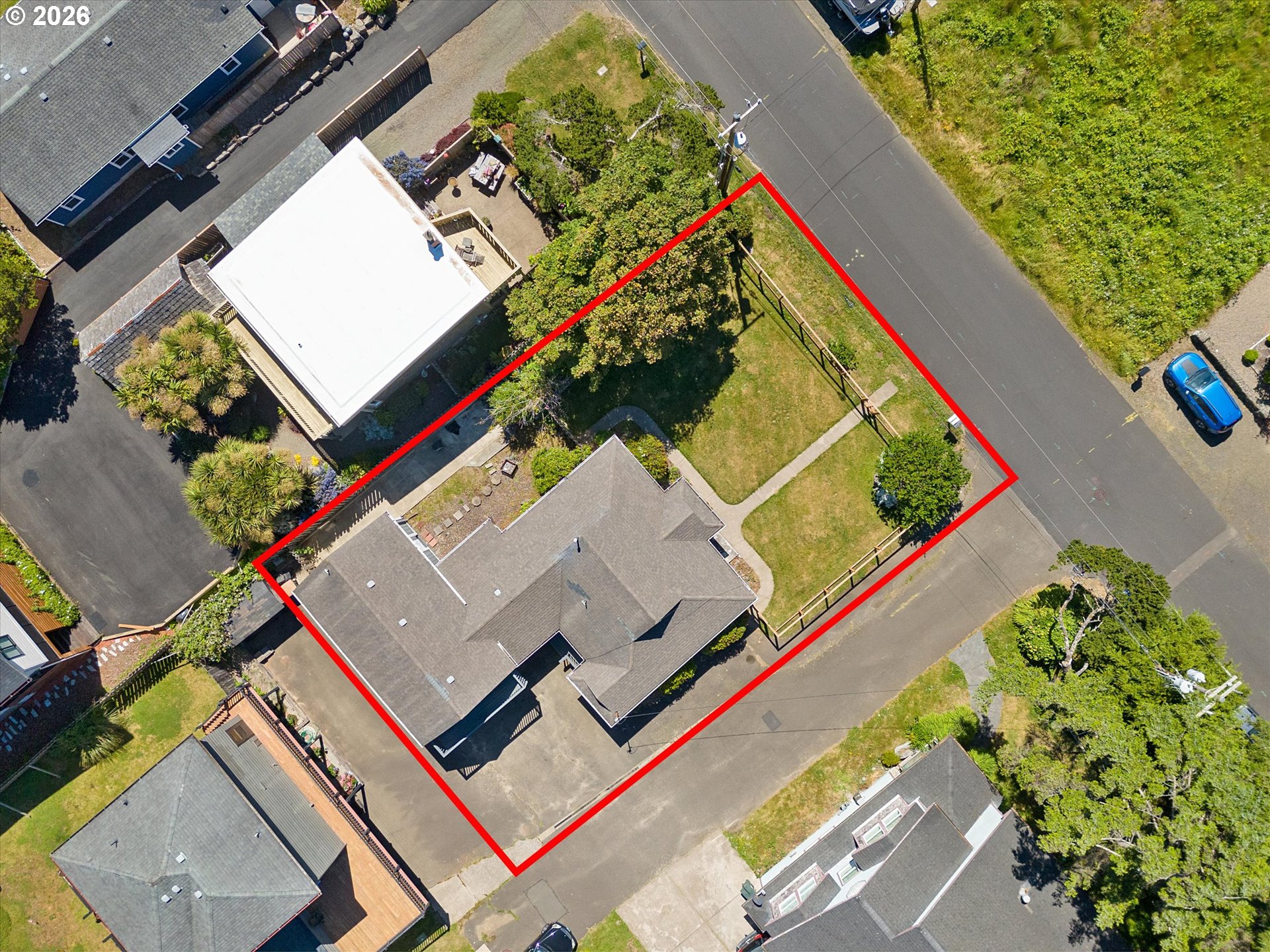 main property photo 5