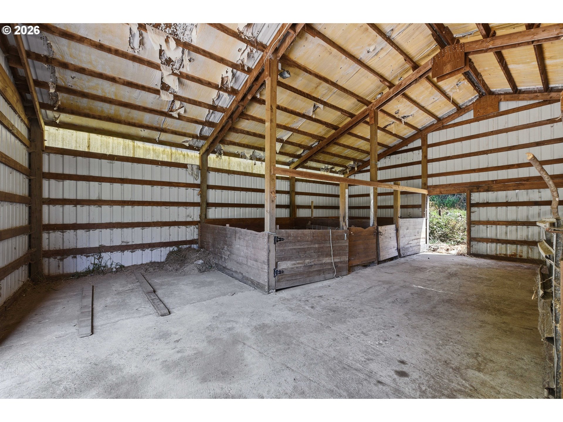 main property photo 46
