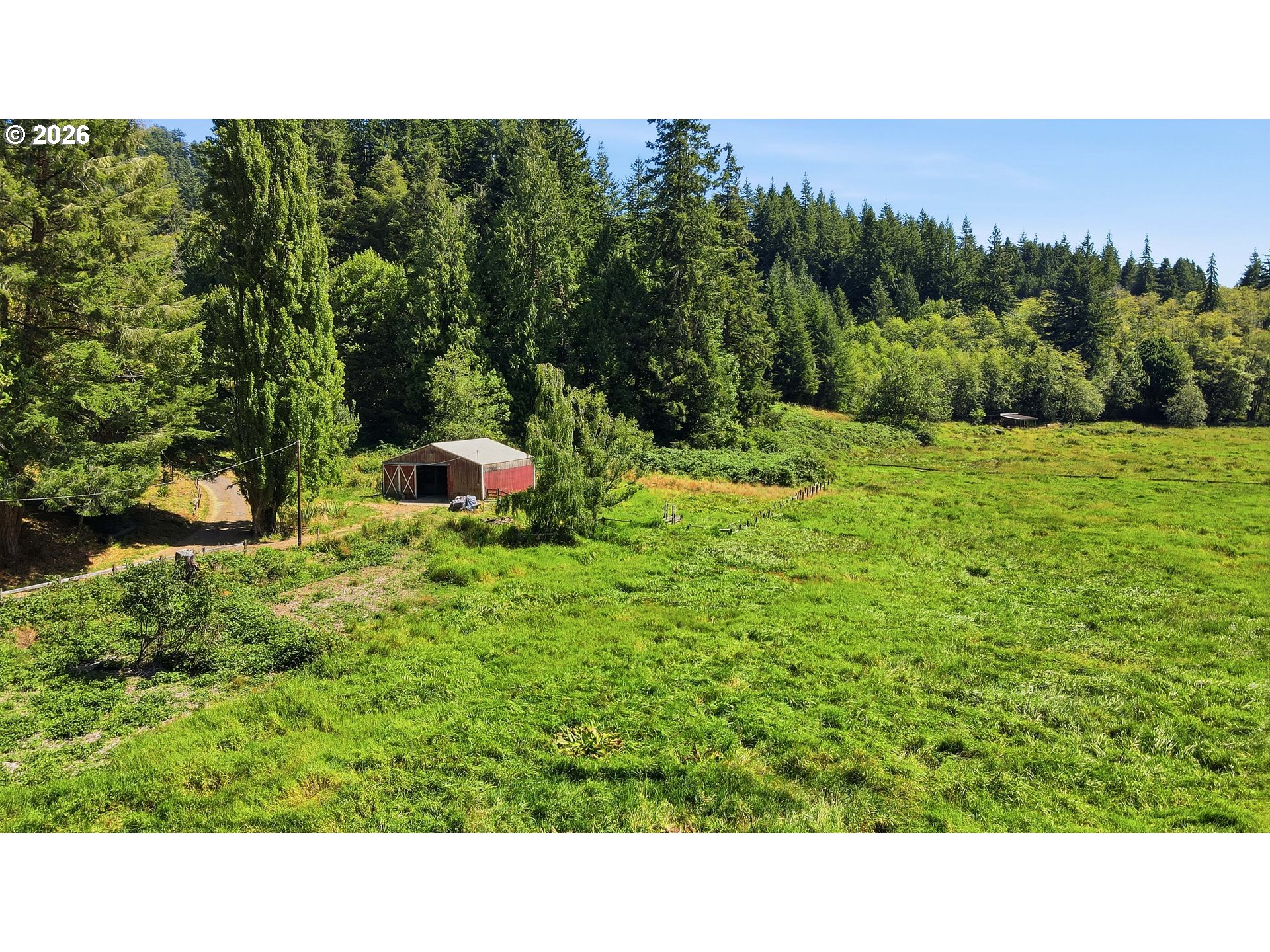 main property photo 5