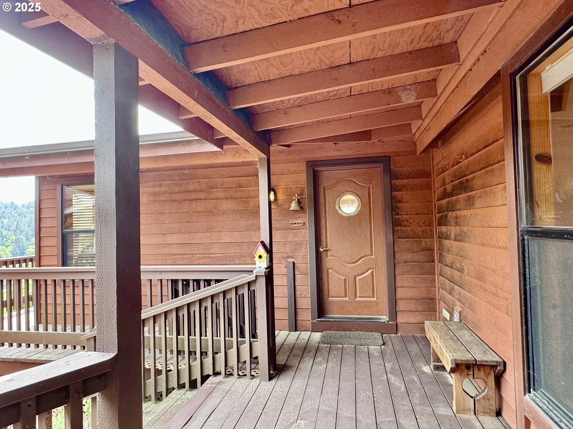 main property photo 40