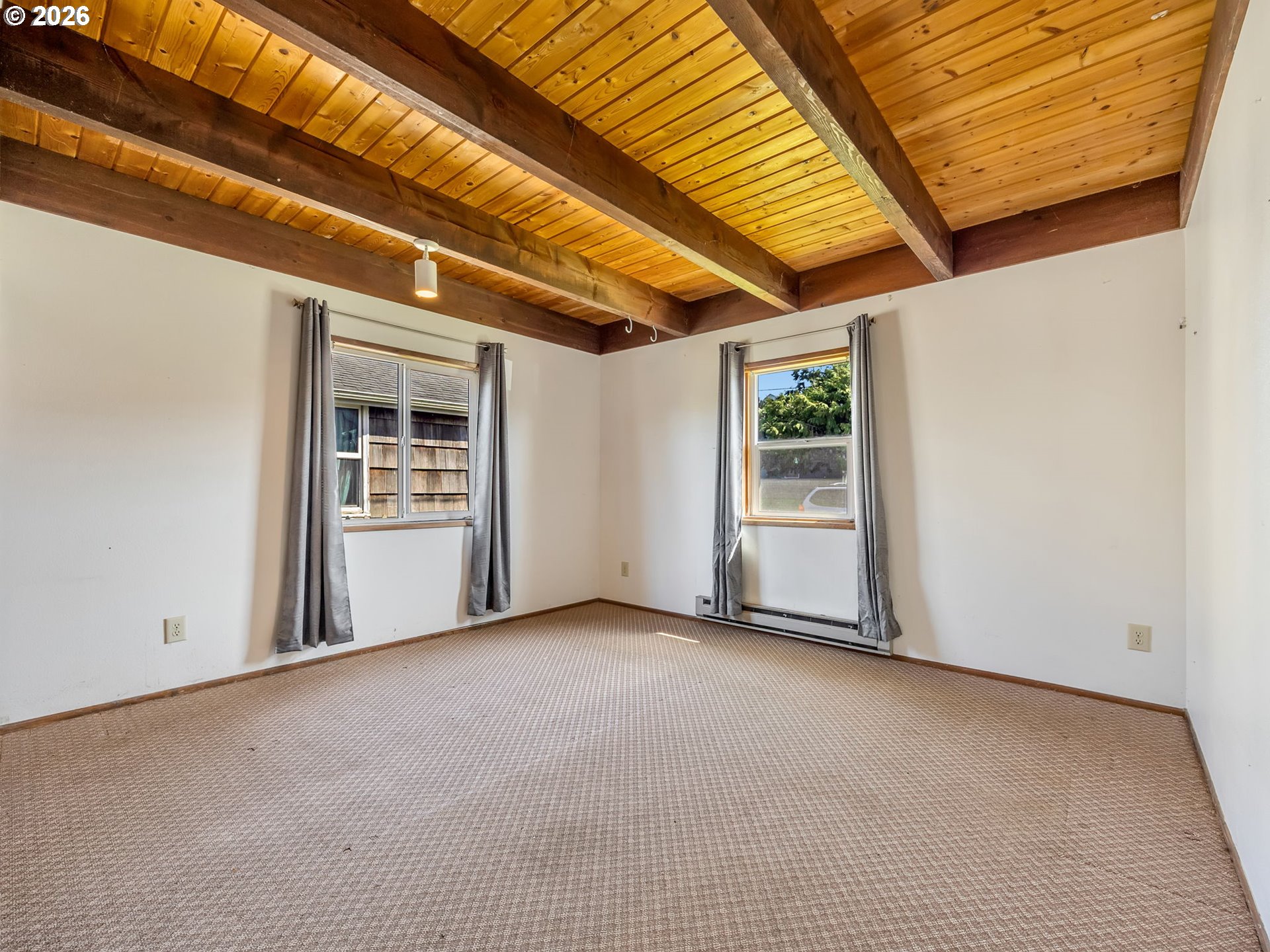 property viewer photo 16