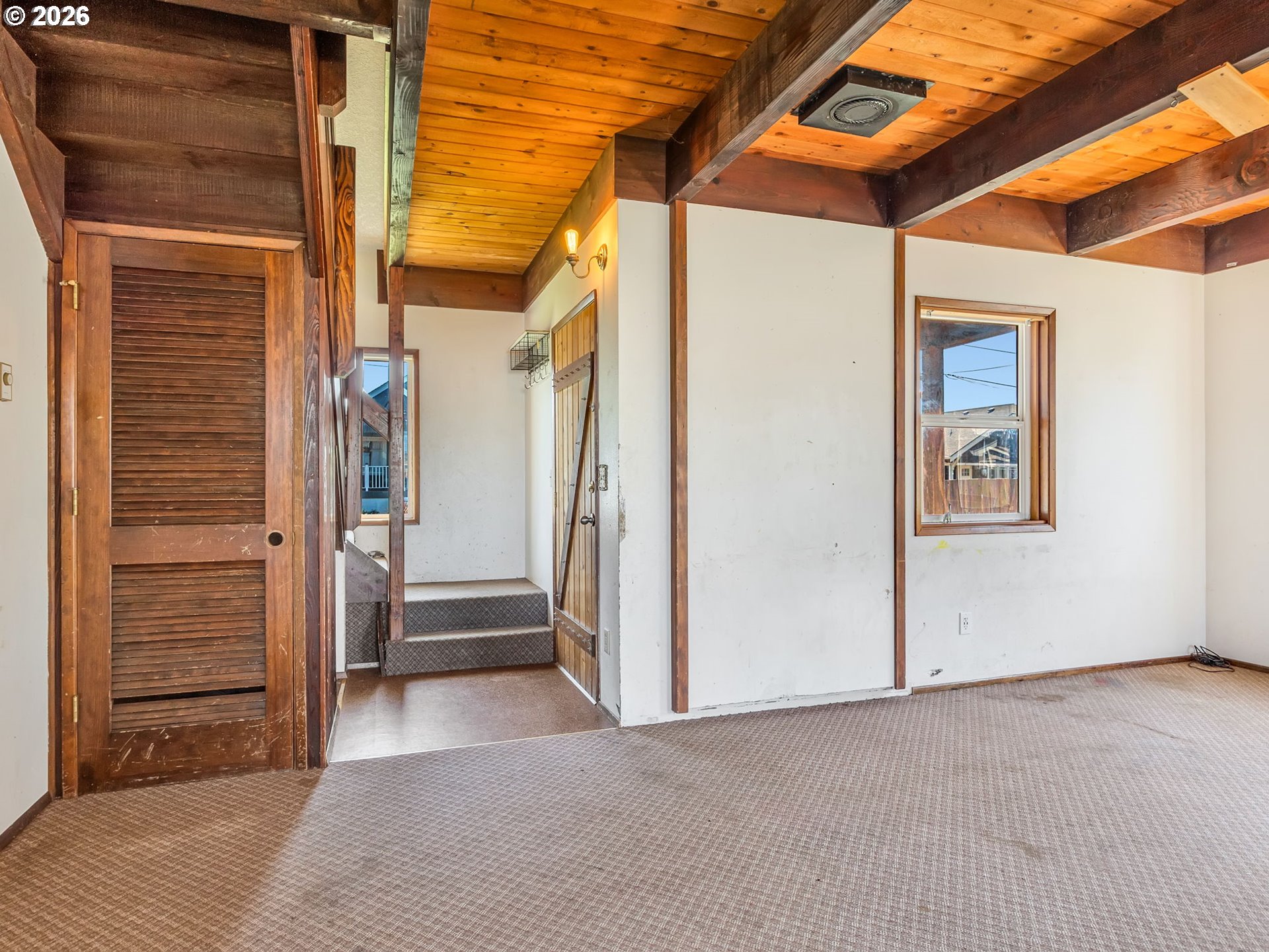 property viewer photo 20