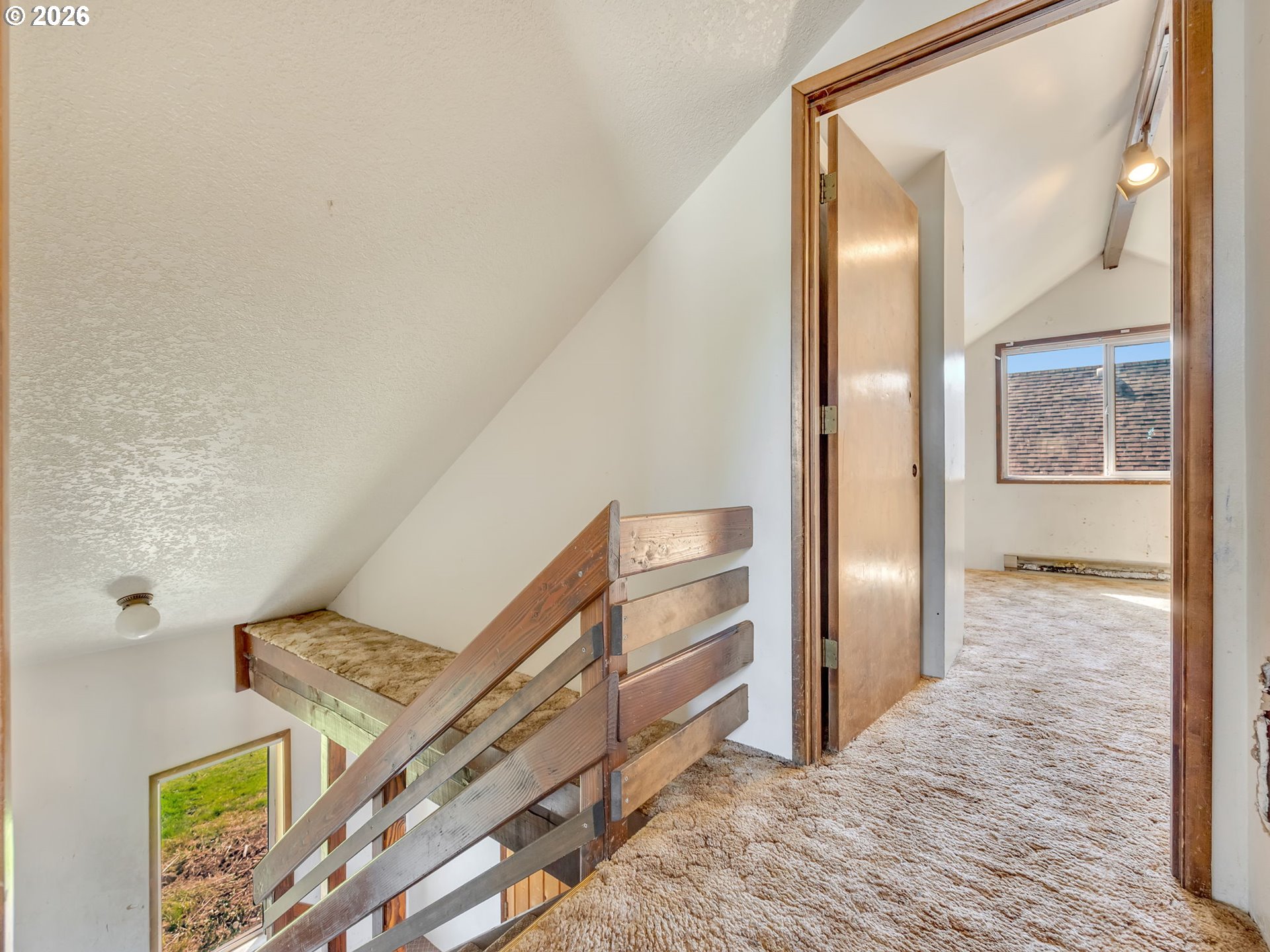 property viewer photo 23