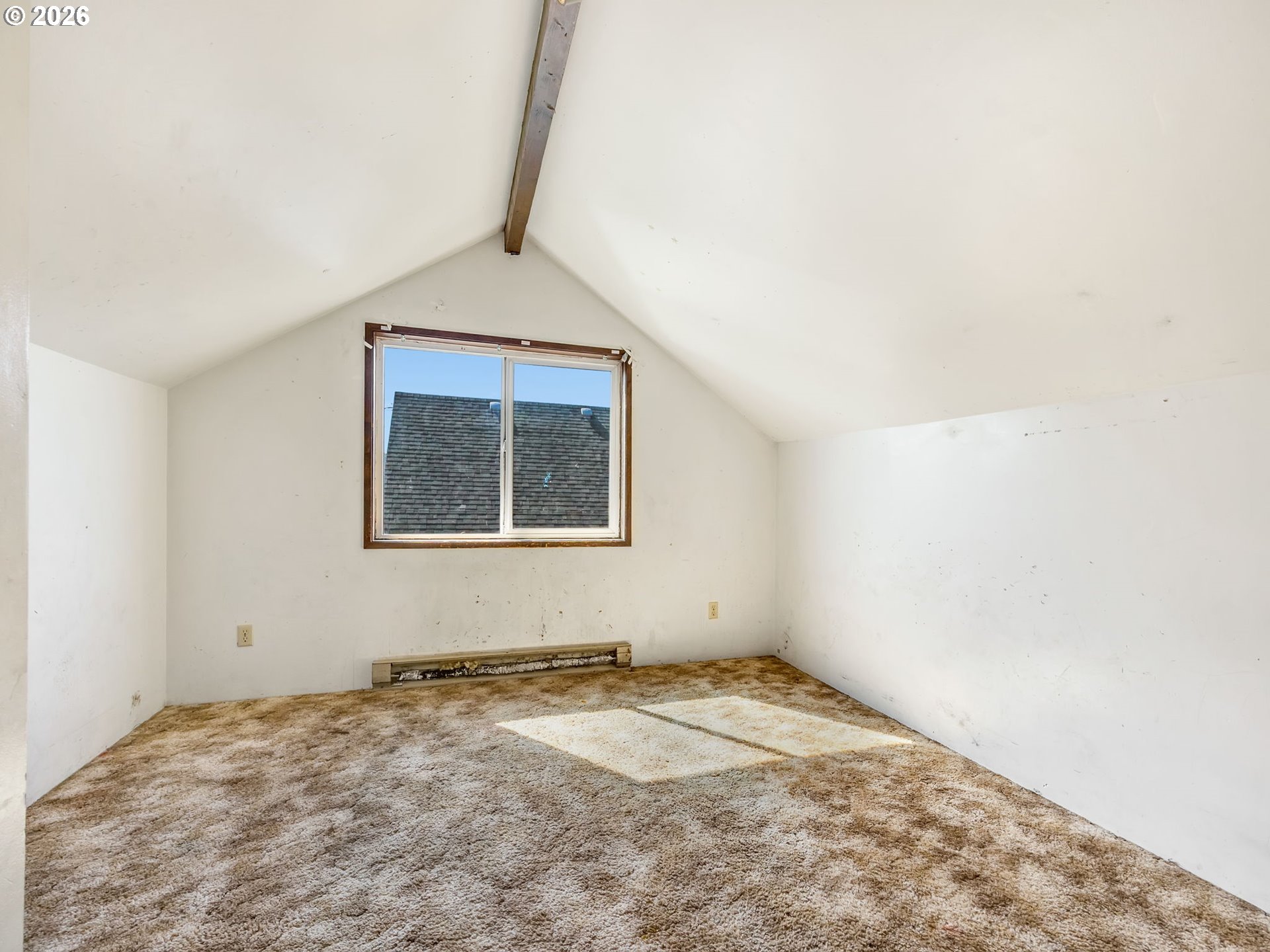 property viewer photo 24