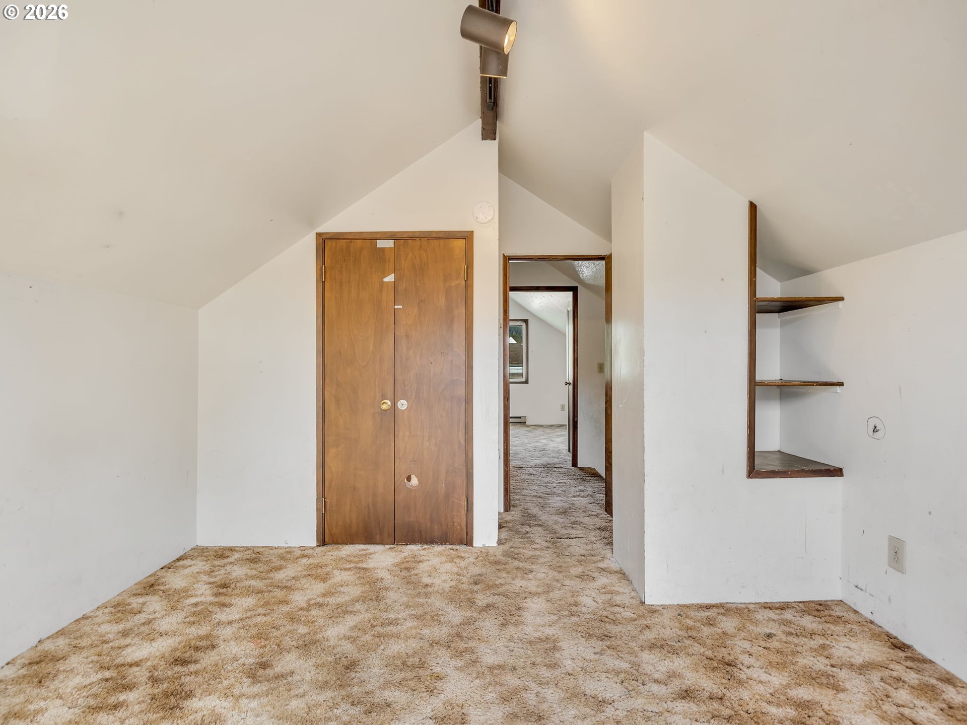 property viewer photo 25