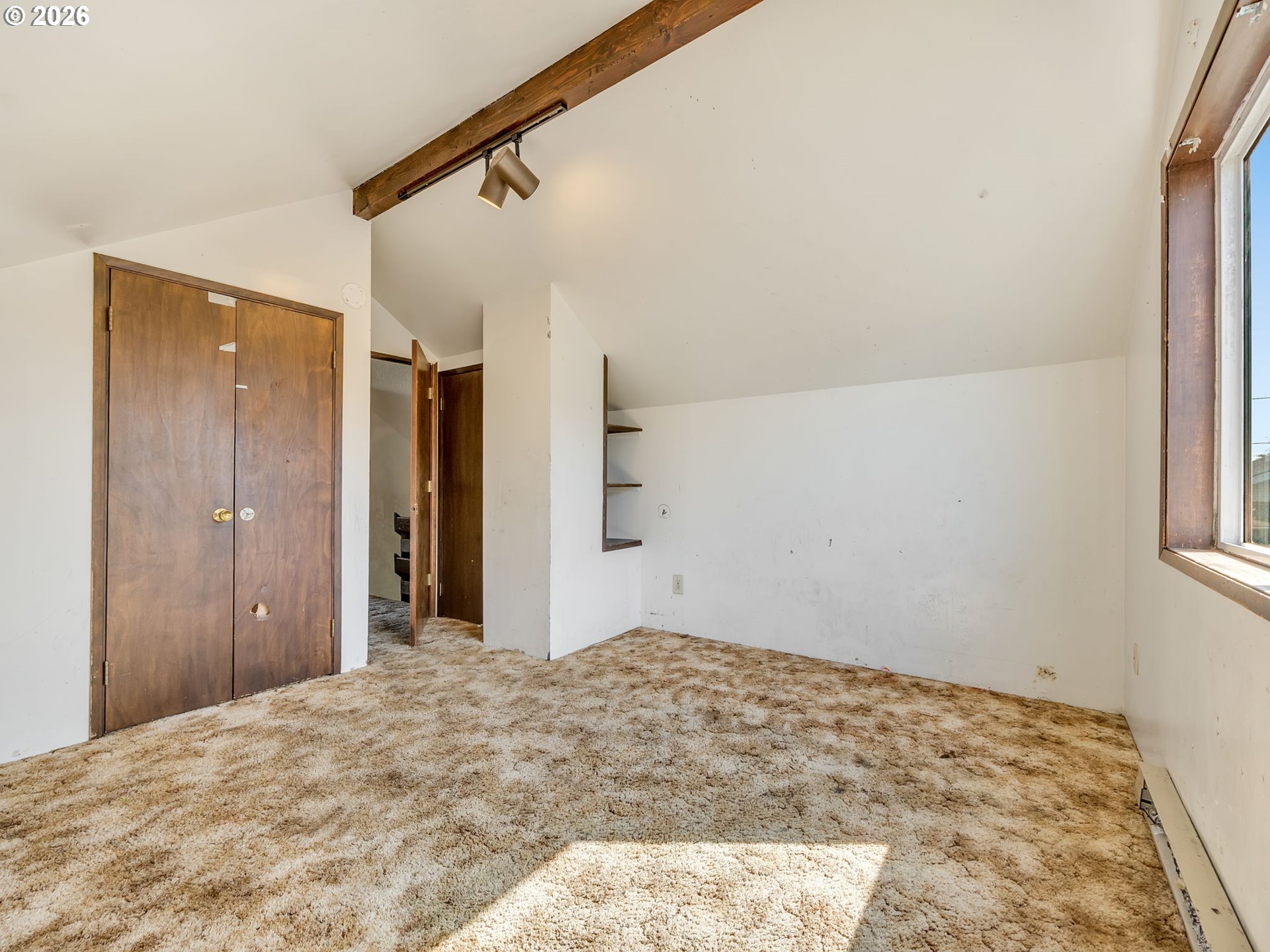 property viewer photo 26