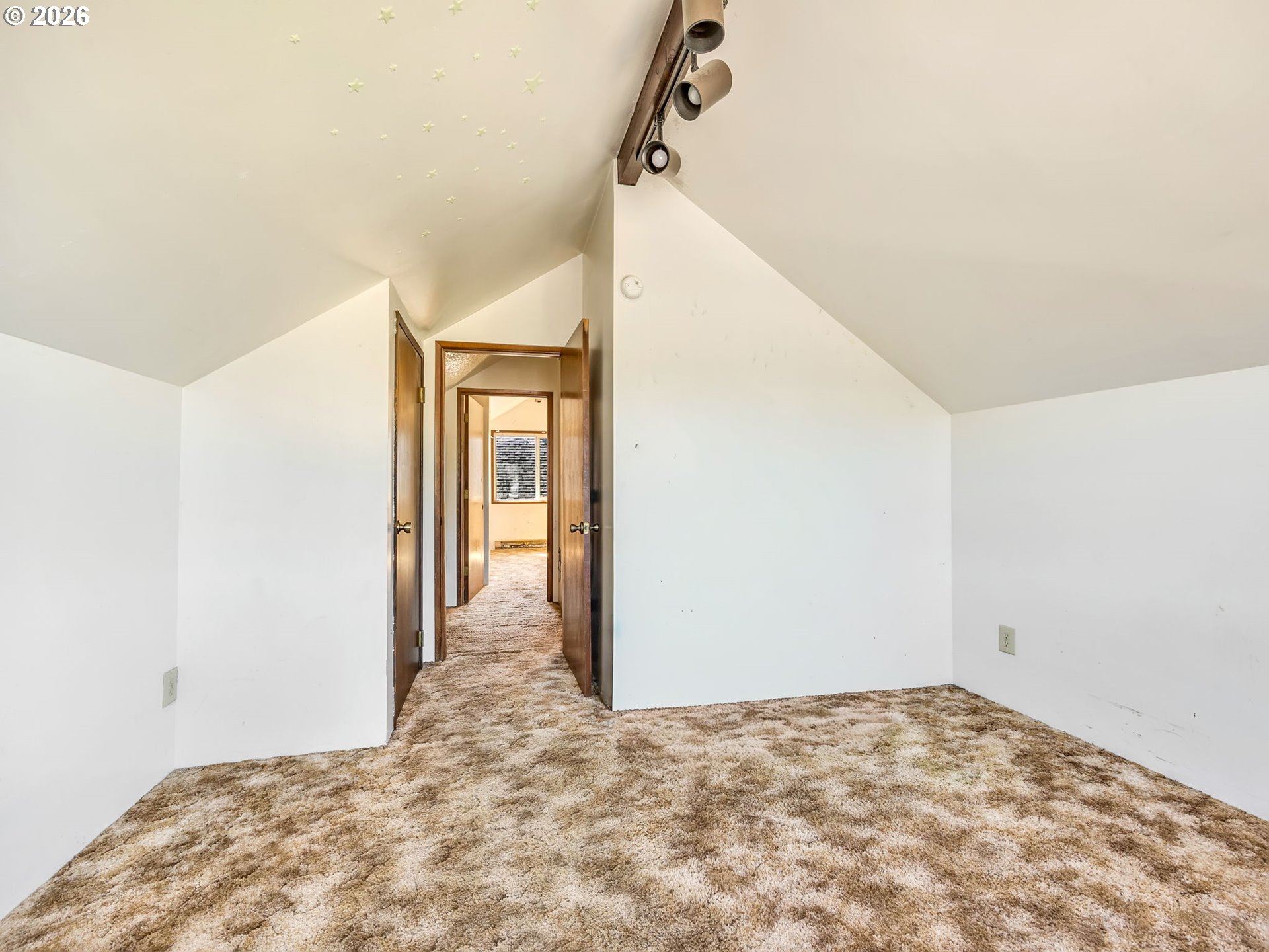 property viewer photo 29