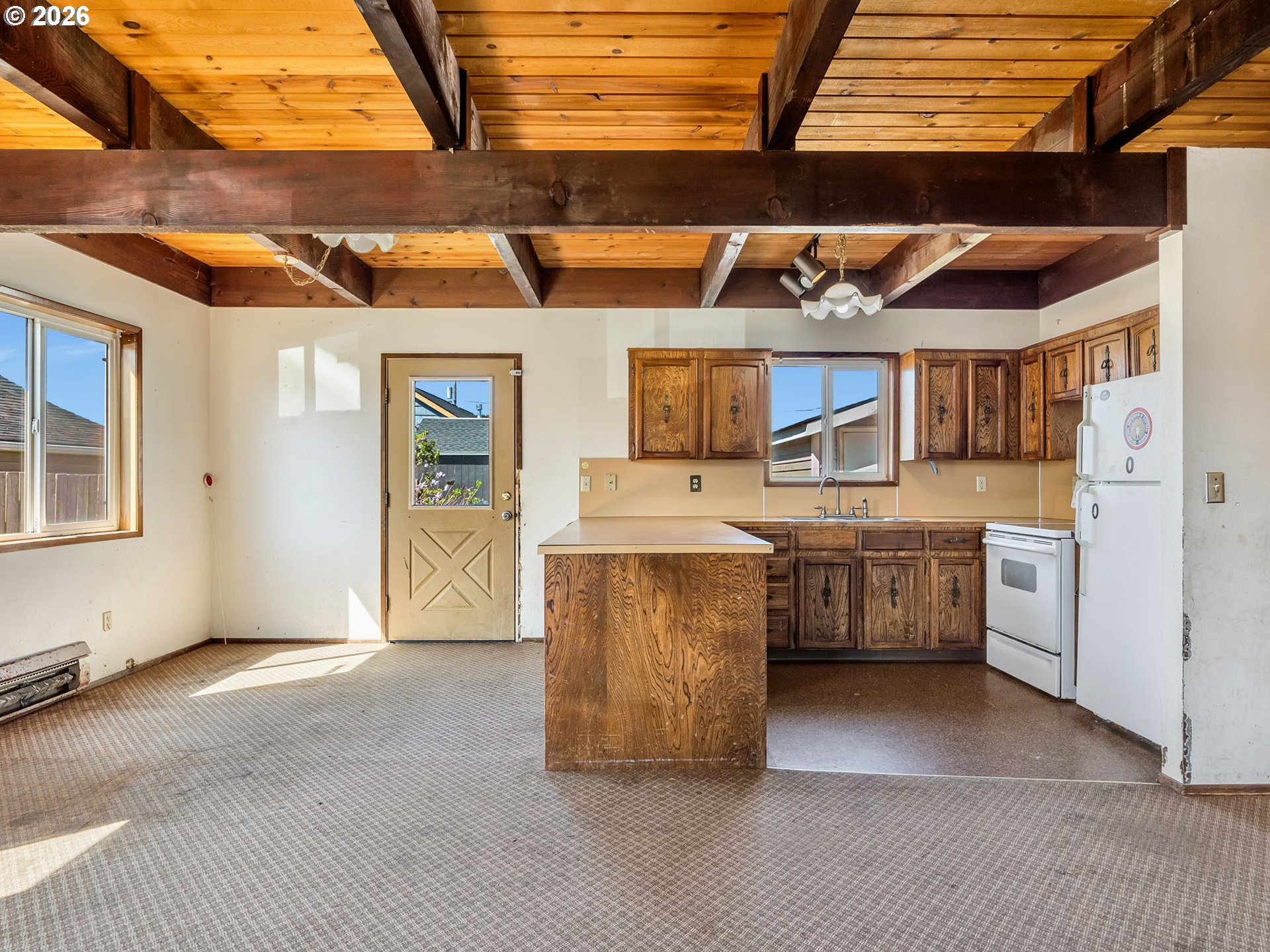 property viewer photo 7