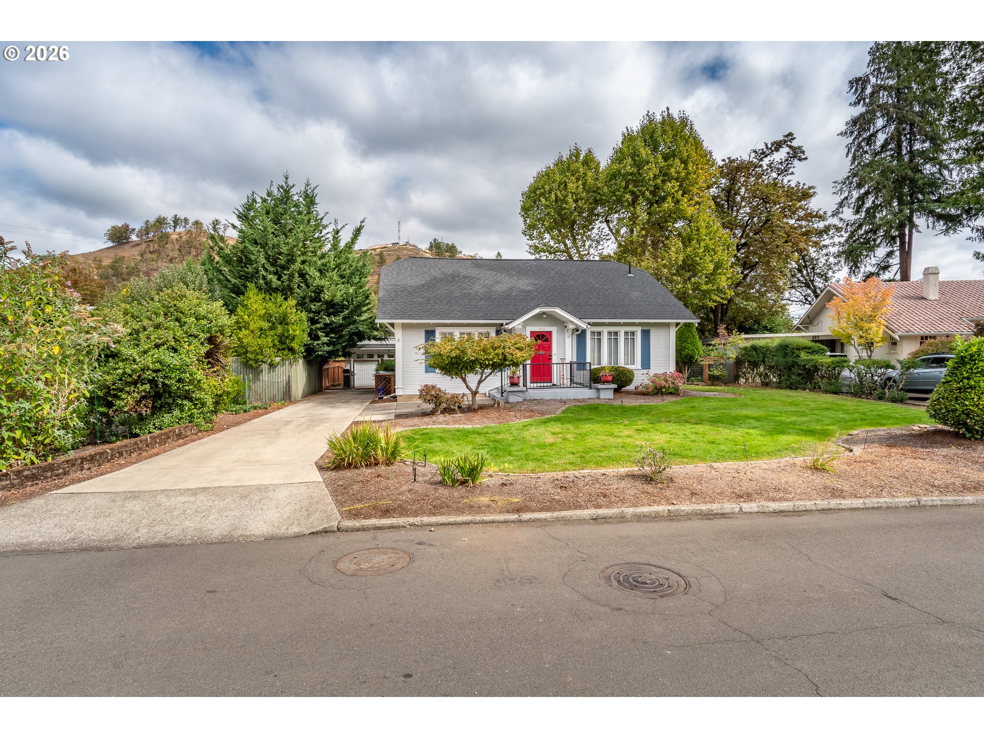 main property photo 46