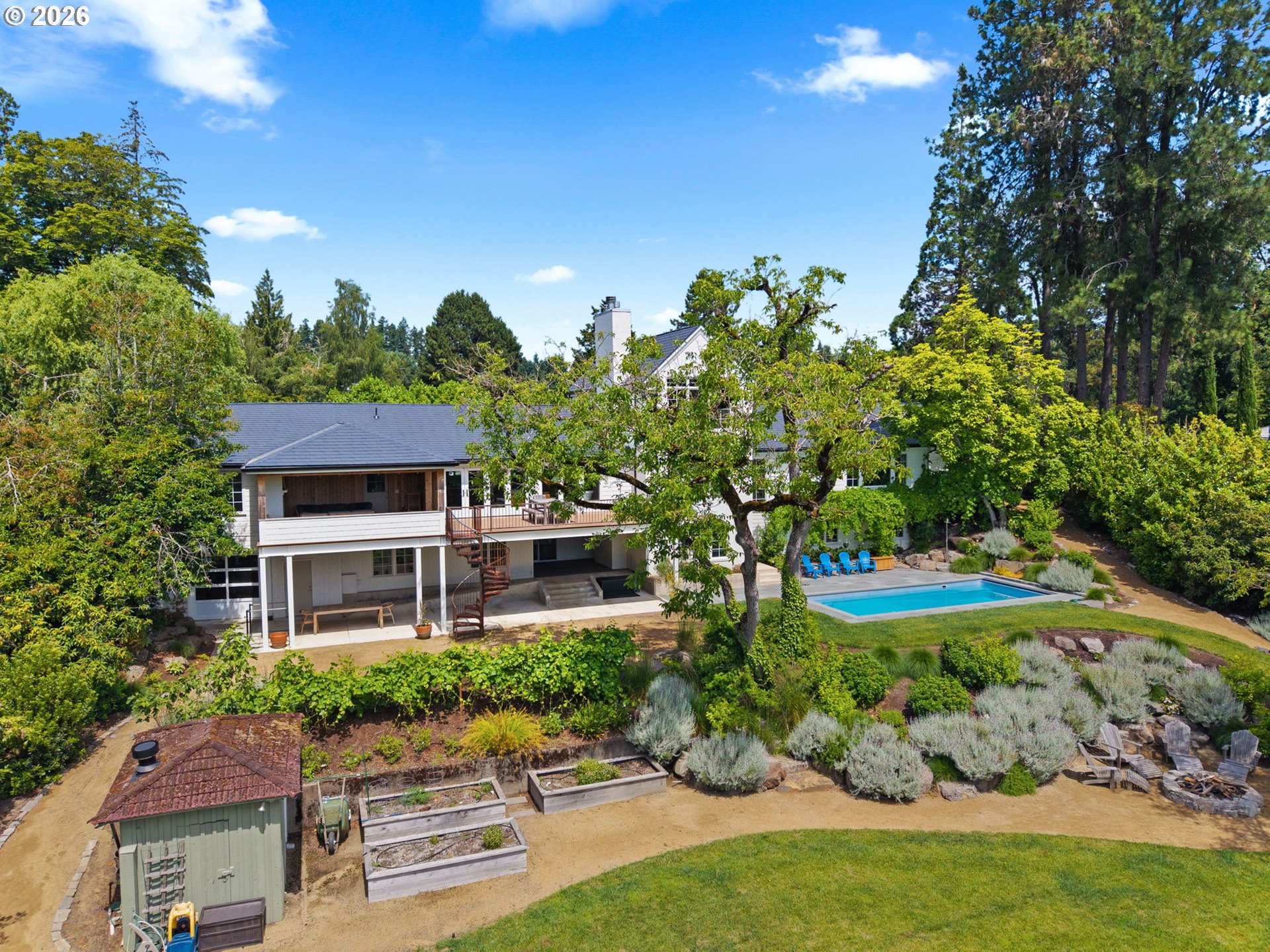 main property photo 45