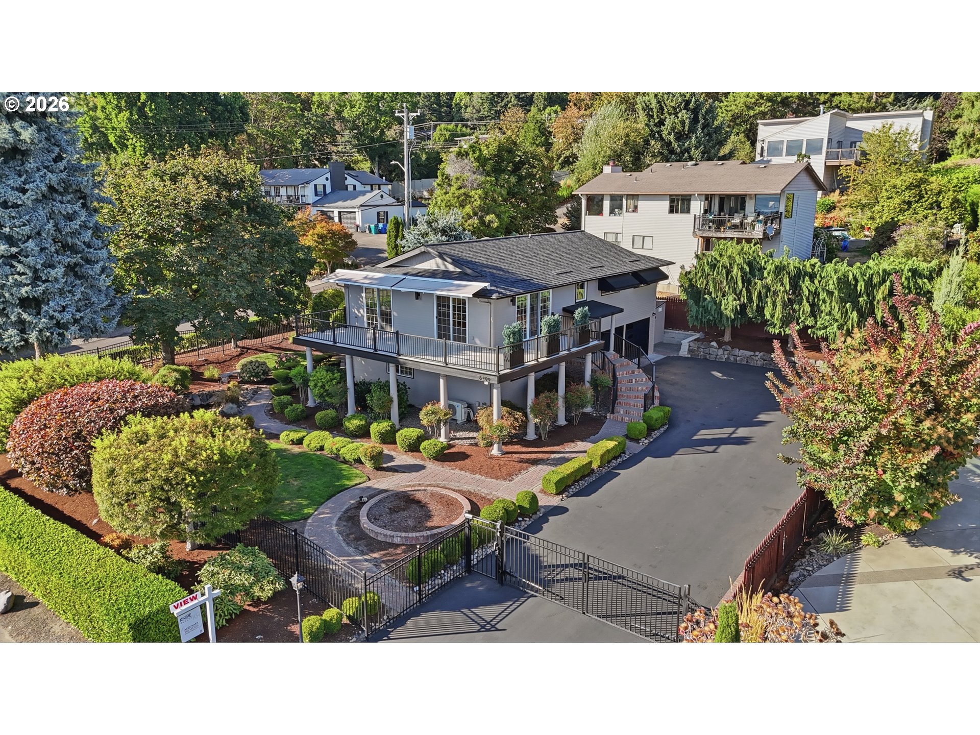 main property photo 44