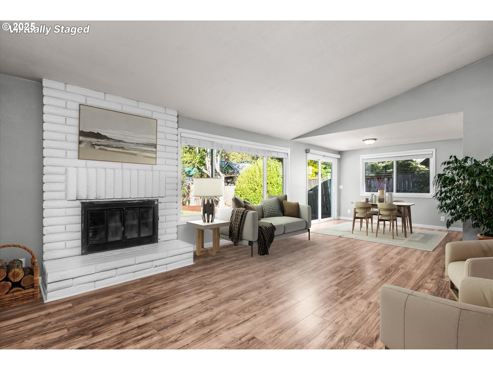 property viewer photo 6