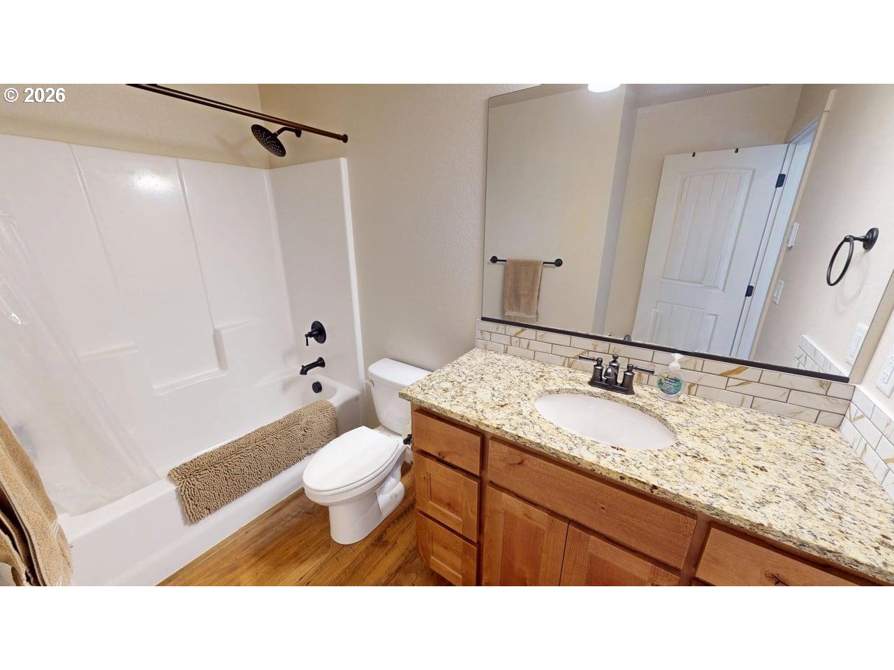 main property photo 26