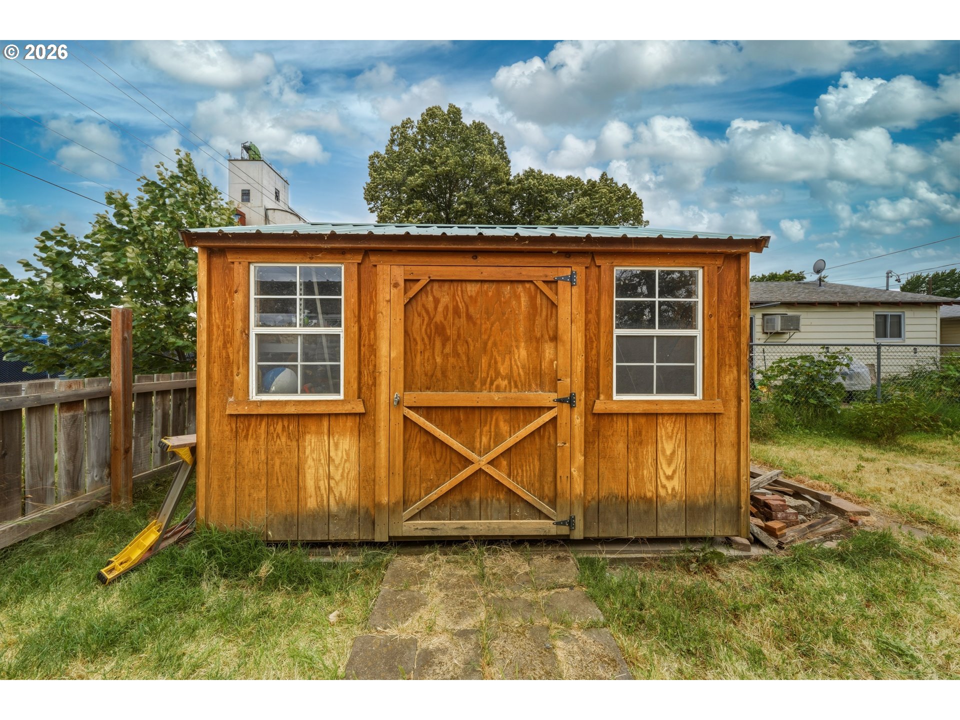main property photo 6